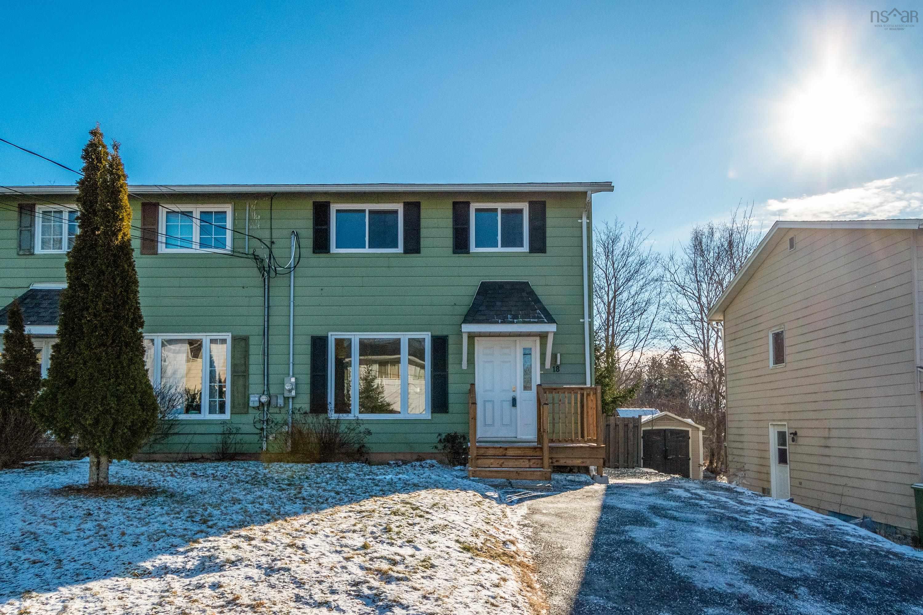 18 Brompton Road, Dartmouth NS B2W 4M6 - MLS 202502290