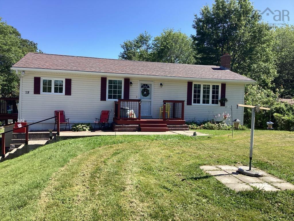 18 Chesapeake Road, Beaver Bank NS B4G 1E3 - MLS 202504473