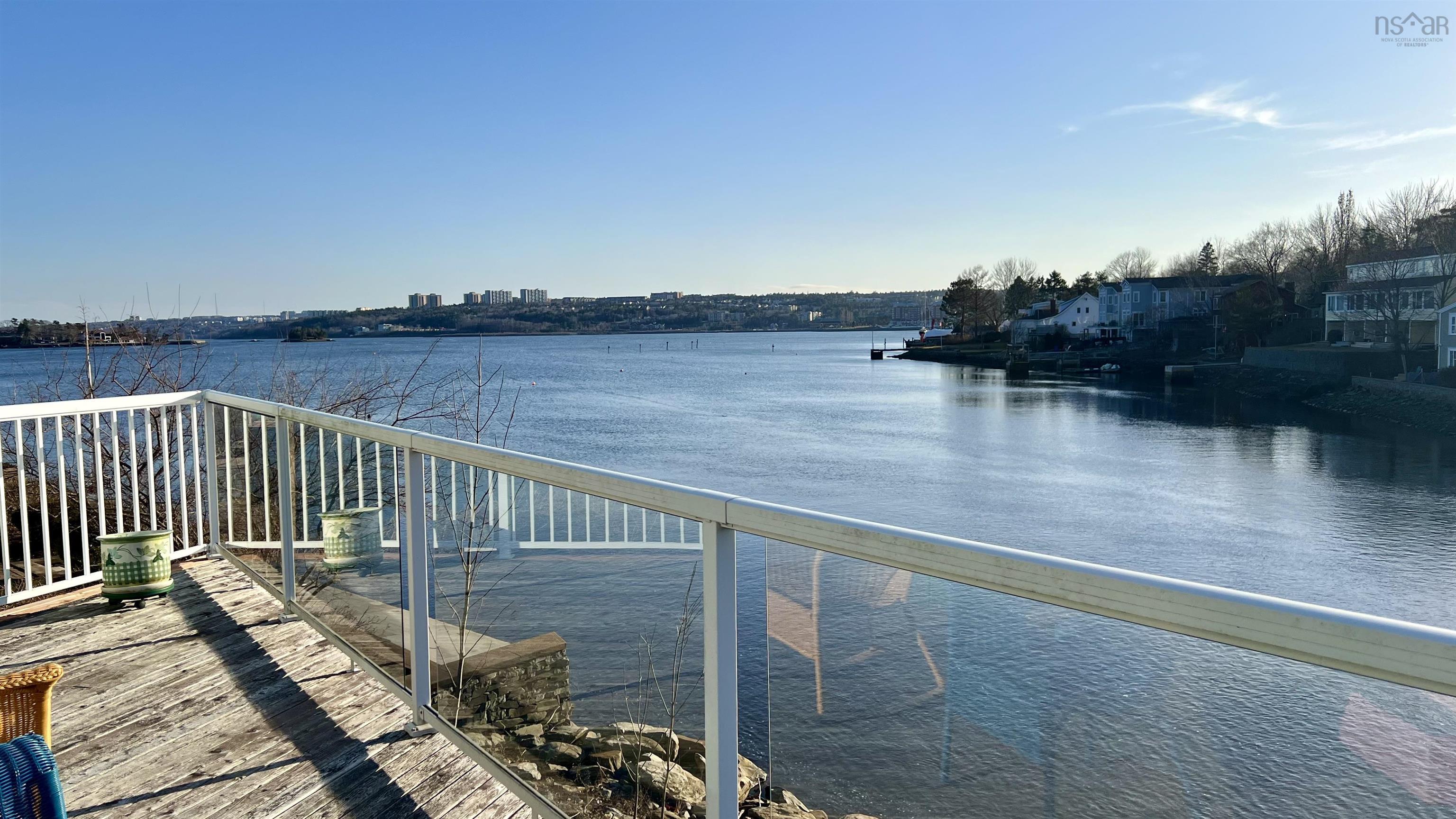 567 Shore Drive, Bedford NS - MLS<sup>®</sup>: # 202505654