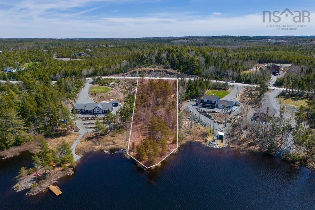 32 Meek Arm Trail, Mount Uniacke NS B0N 1Z0 - MLS 202505949