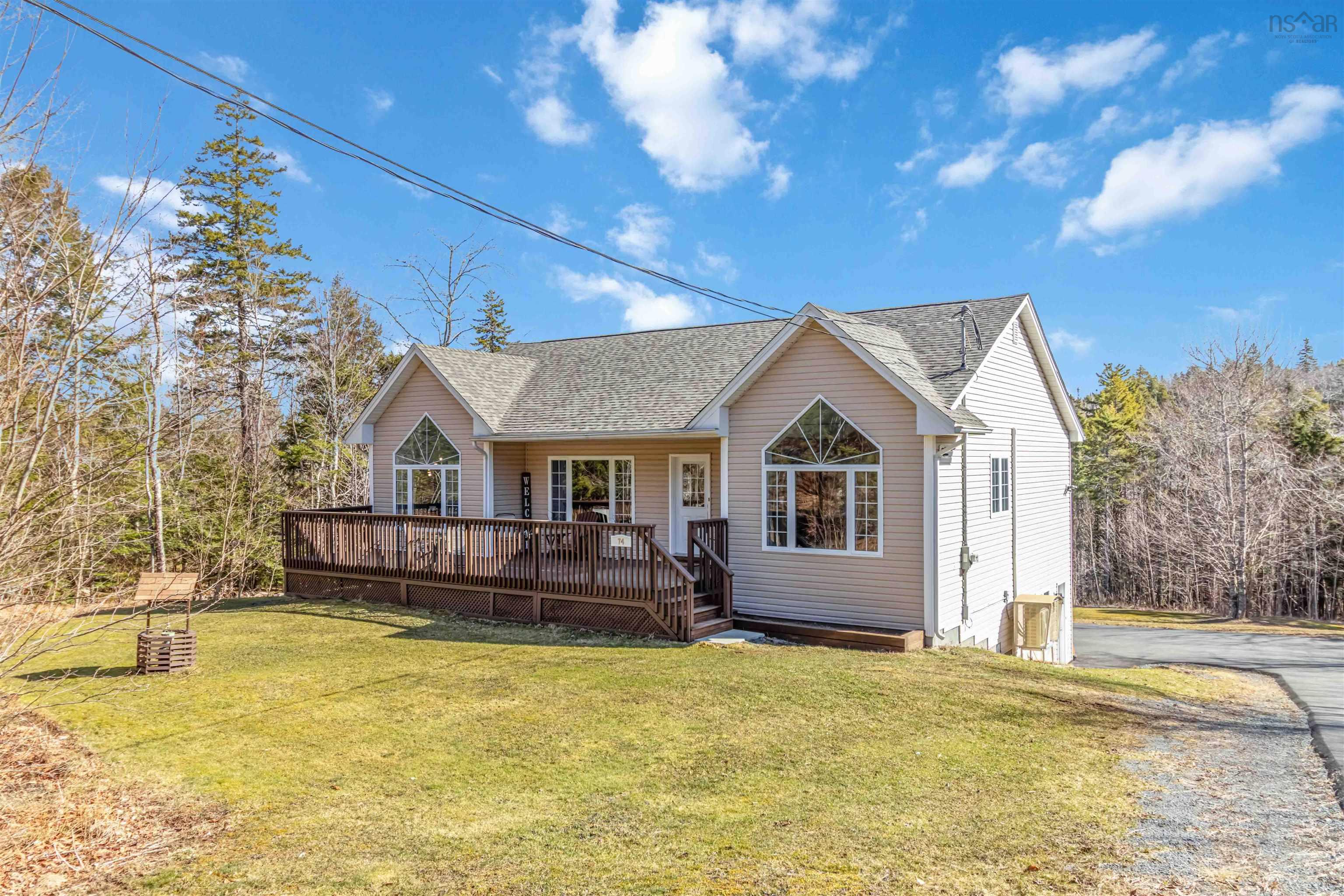 74 Deerhurst Lane, Beaver Bank NS - MLS<sup>®</sup>: # 202506852
