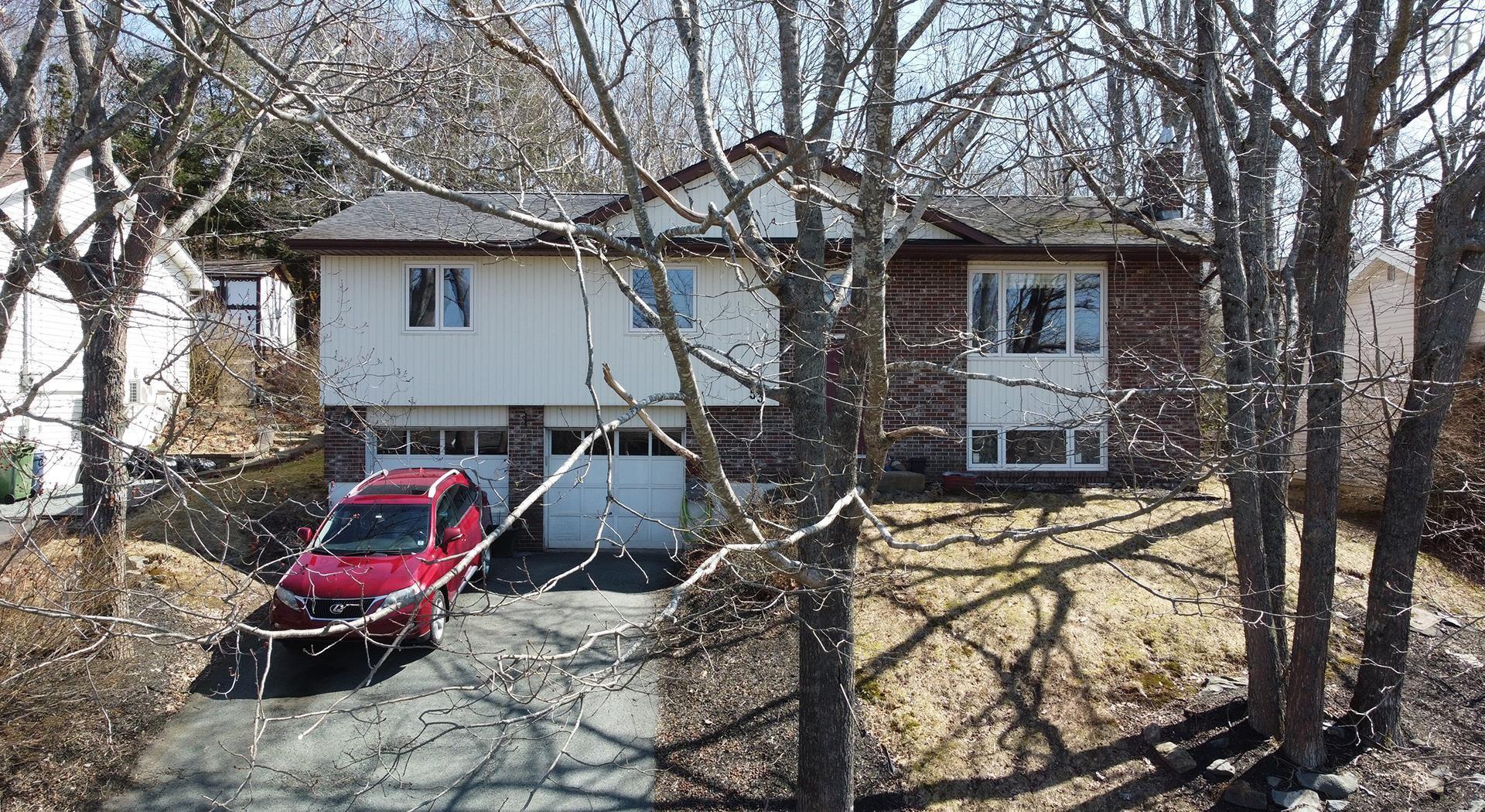 53 Riverview Crescent, Bedford NS - MLS<sup>®</sup>: # 202506952