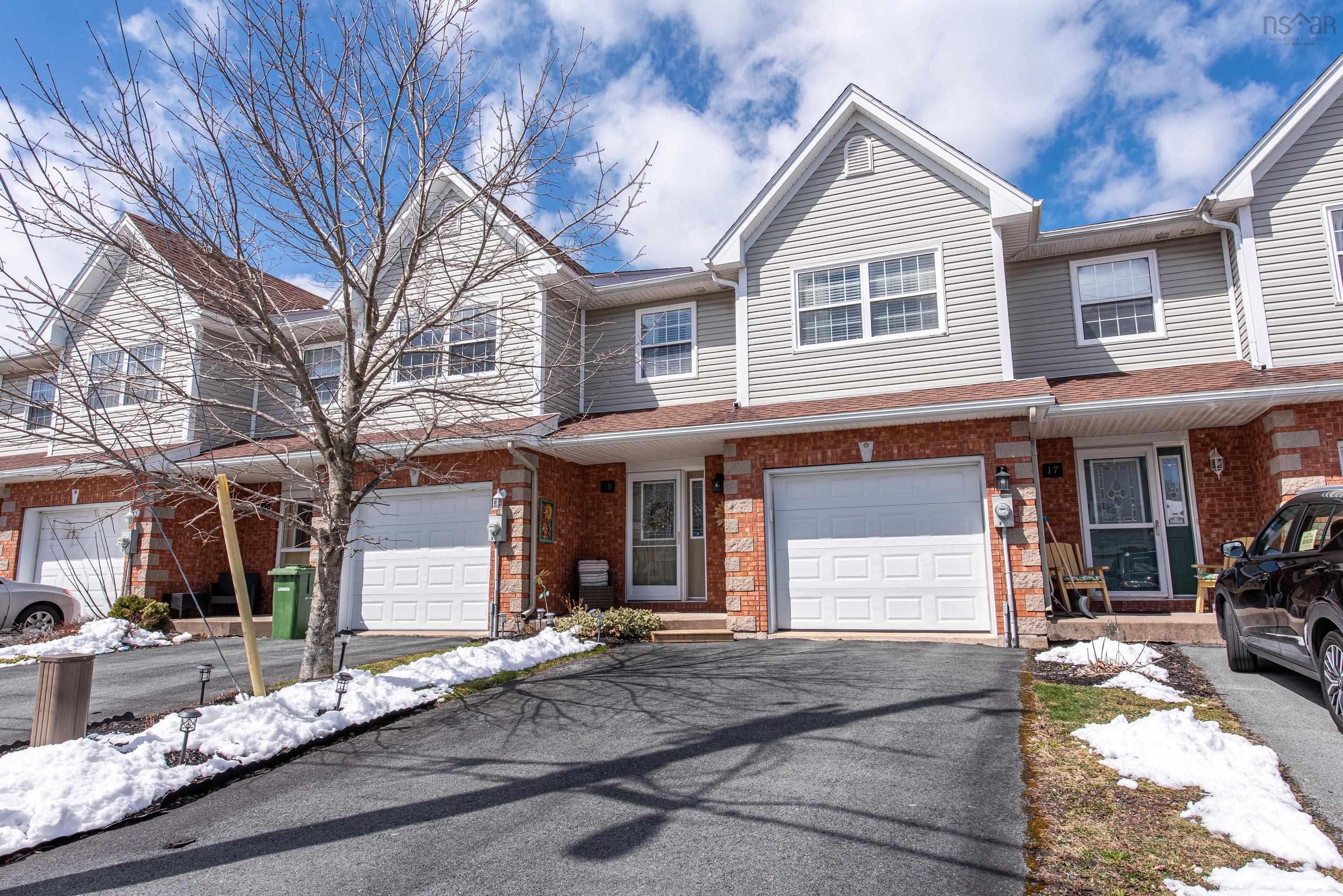 19 Emma Court, Dartmouth NS - MLS<sup>®</sup>: # 202507590