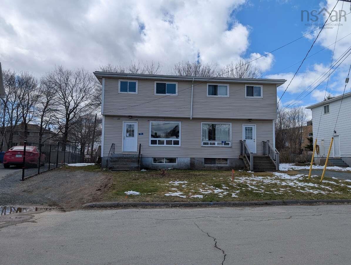 31-33 Byron Crescent, Dartmouth NS - MLS<sup>®</sup>: # 202507701