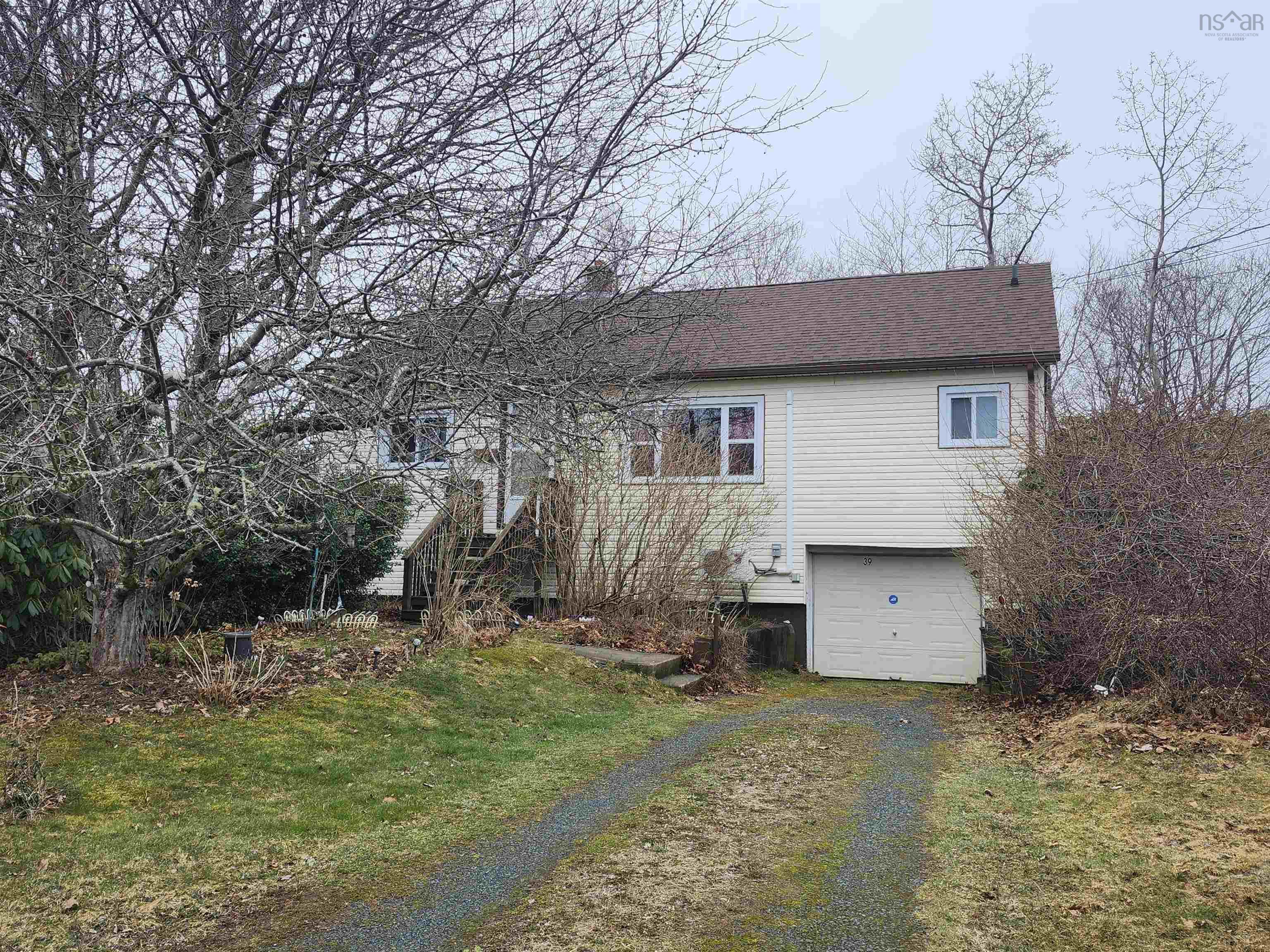 39 Zinck Avenue, Lower Sackville NS B4C 1V8 - MLS 202507761