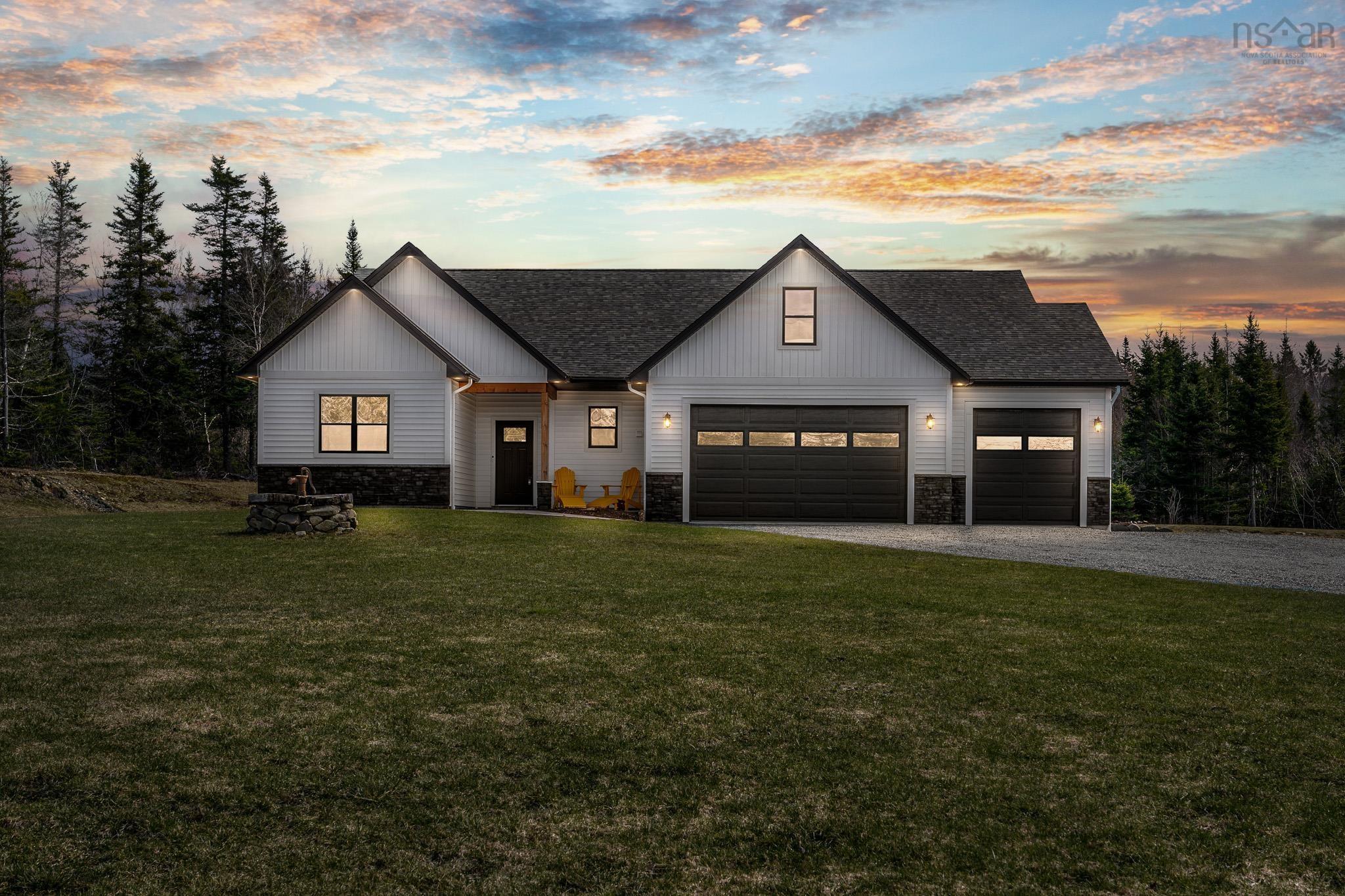 275 East Uniacke Road, East Uniacke NS B0N 1Z0 - MLS 202507882