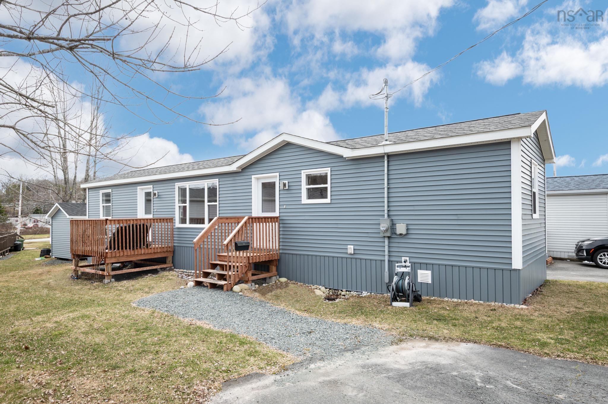 17 Gantry Road, Middle Sackville NS B4E 0H7 - MLS 202508097