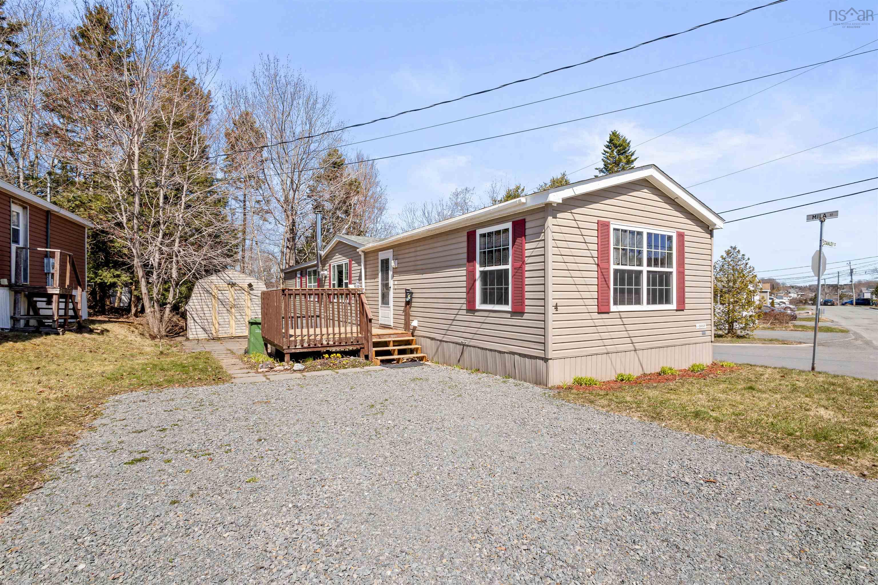 4 Stanley Street, Middle Sackville NS - MLS<sup>®</sup>: # 202508584