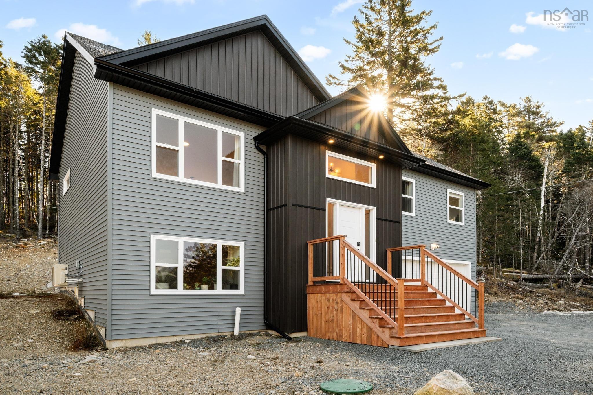 12391 Peggys Cove Road, Glen Haven NS - MLS<sup>®</sup>: # 202508760