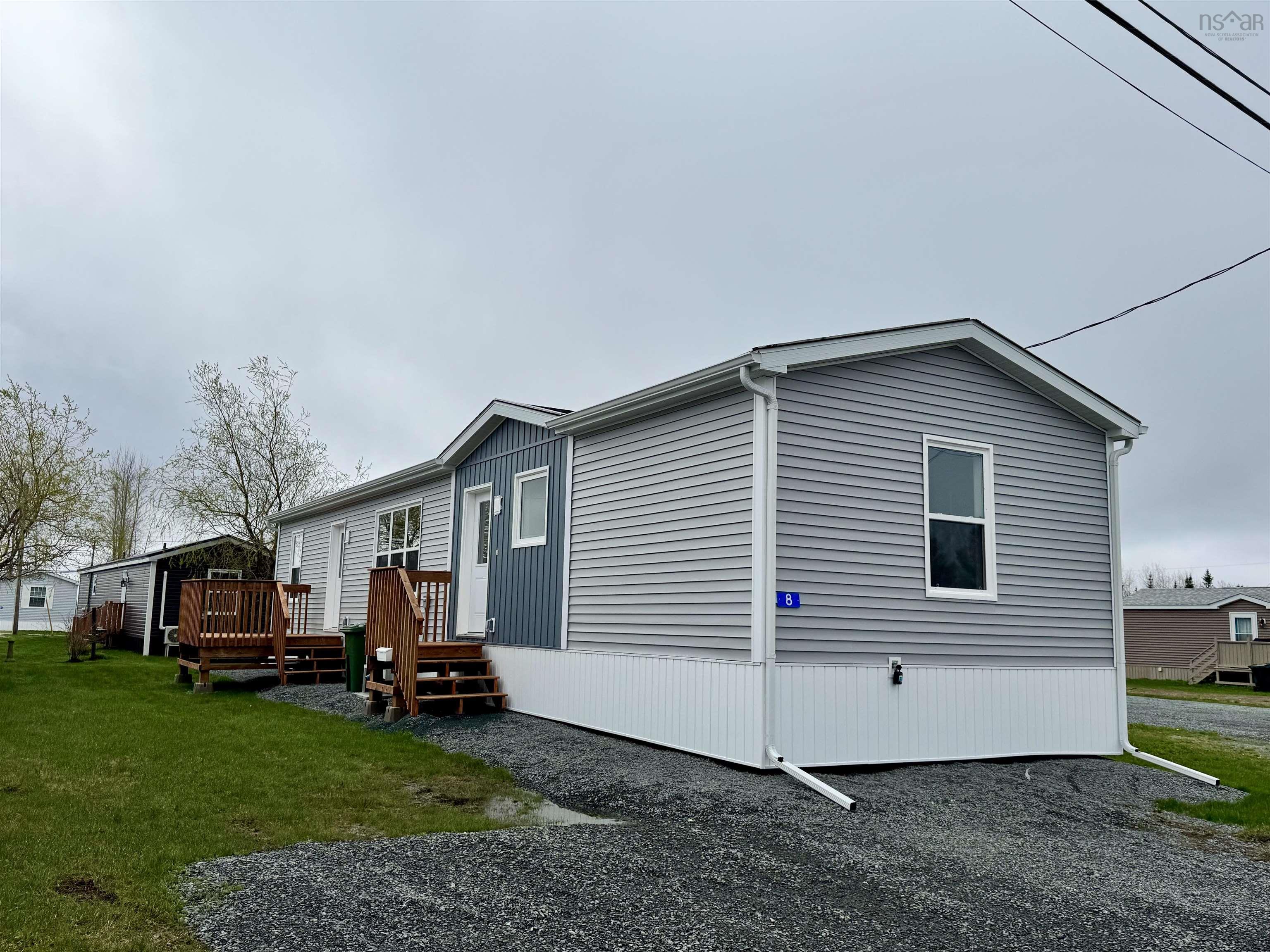 8 Christopher Avenue, Mount Uniacke NS B0N 1Z0 - MLS 202509780