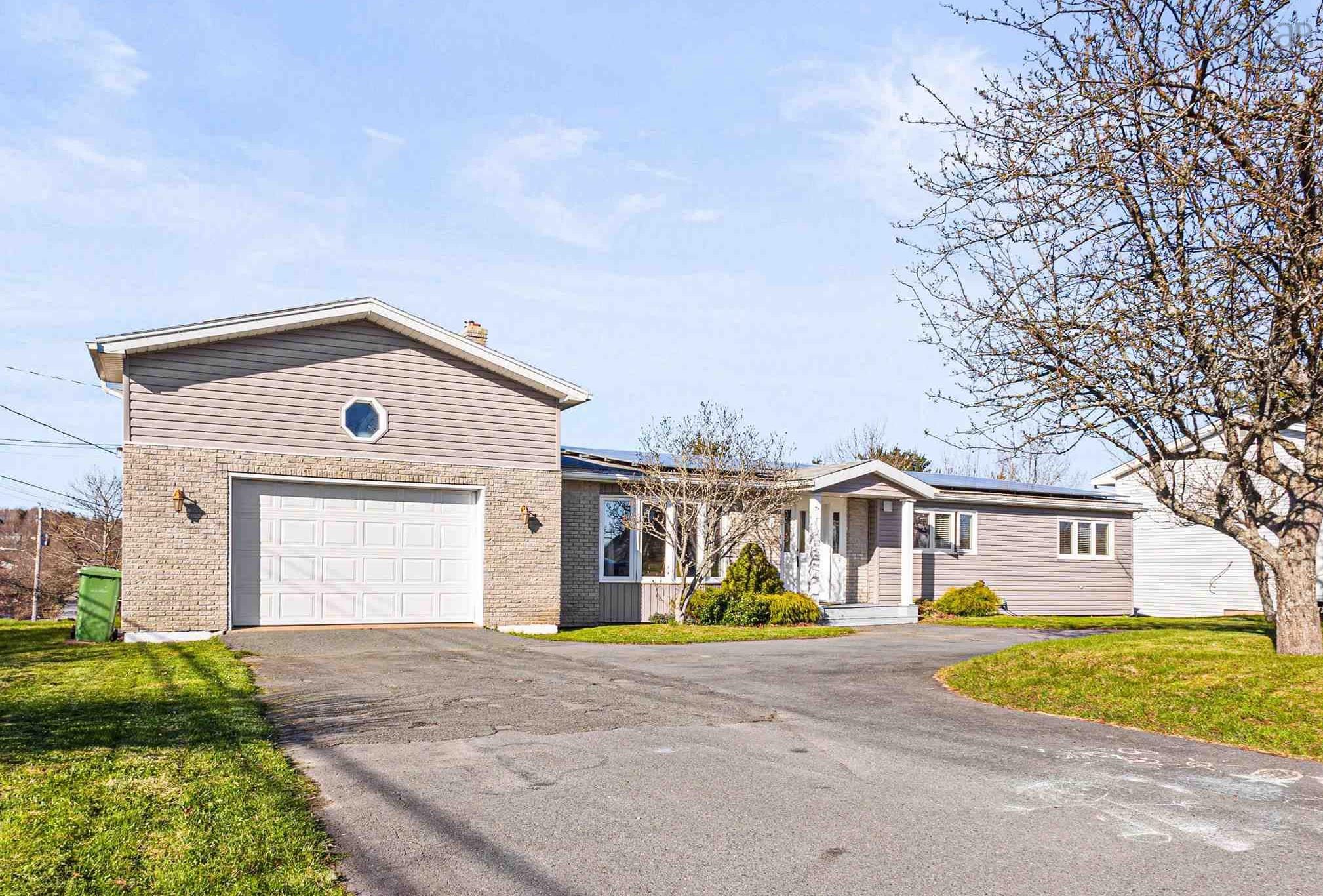 6 Hillside Court, Lower Sackville NS B4E 1B2 - MLS 202509863