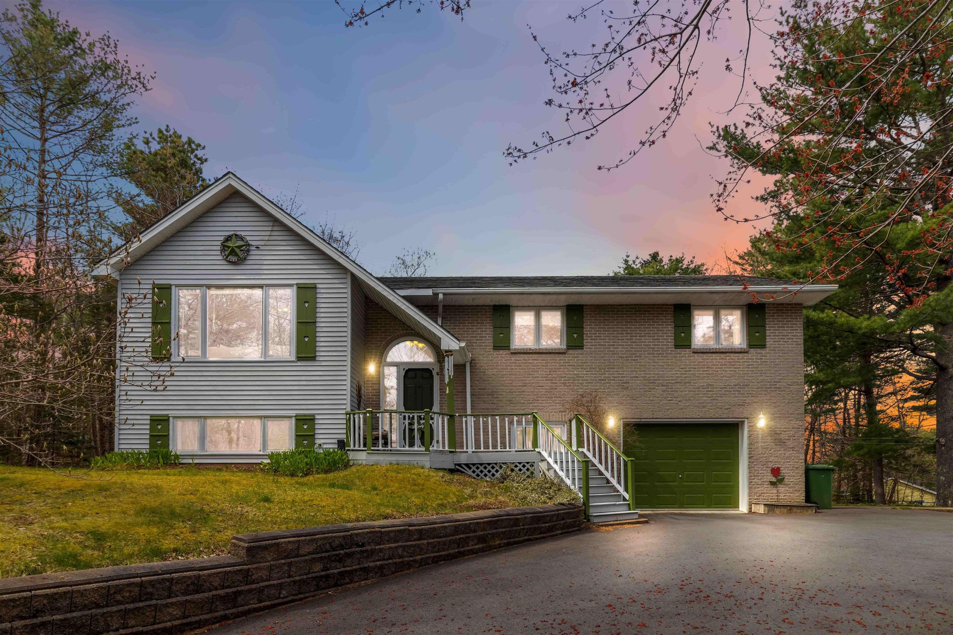 43 Stone Mount Drive, Lower Sackville NS - MLS<sup>®</sup>: # 202509971