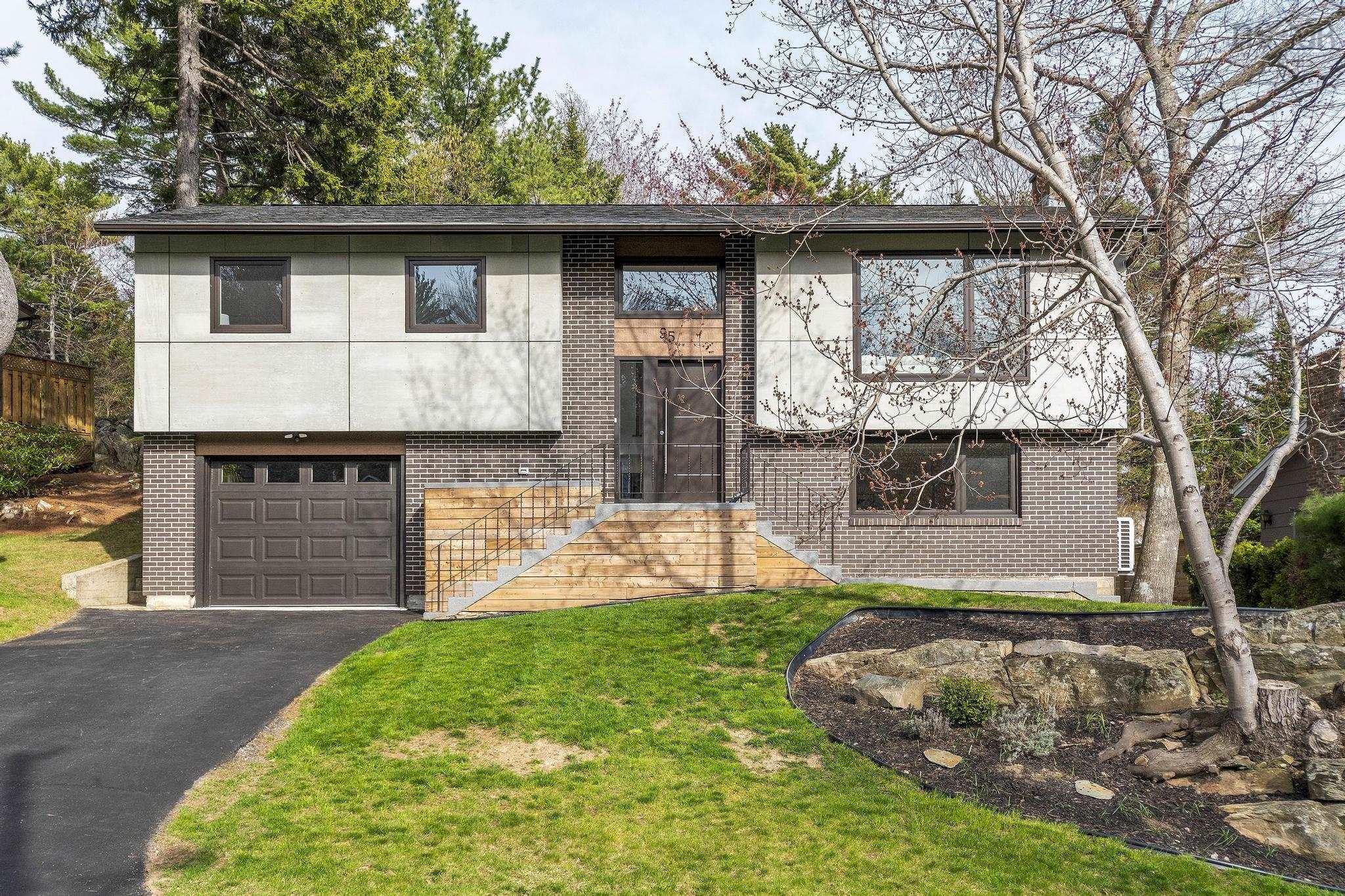 95 Doyle Street, Bedford NS - MLS<sup>®</sup>: # 202510251