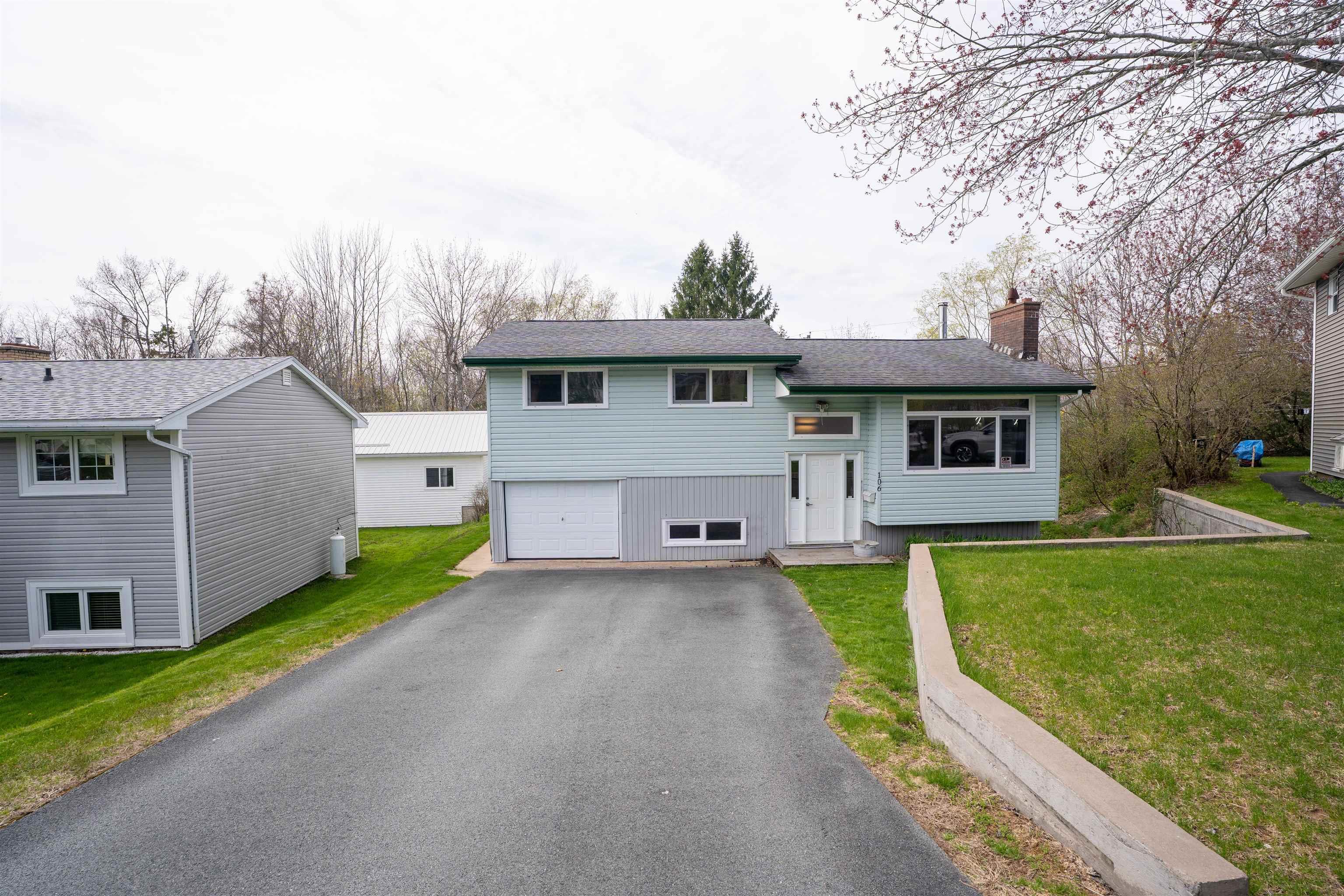 106 Belleshire Drive, Lower Sackville NS - MLS<sup>®</sup>: # 202510259