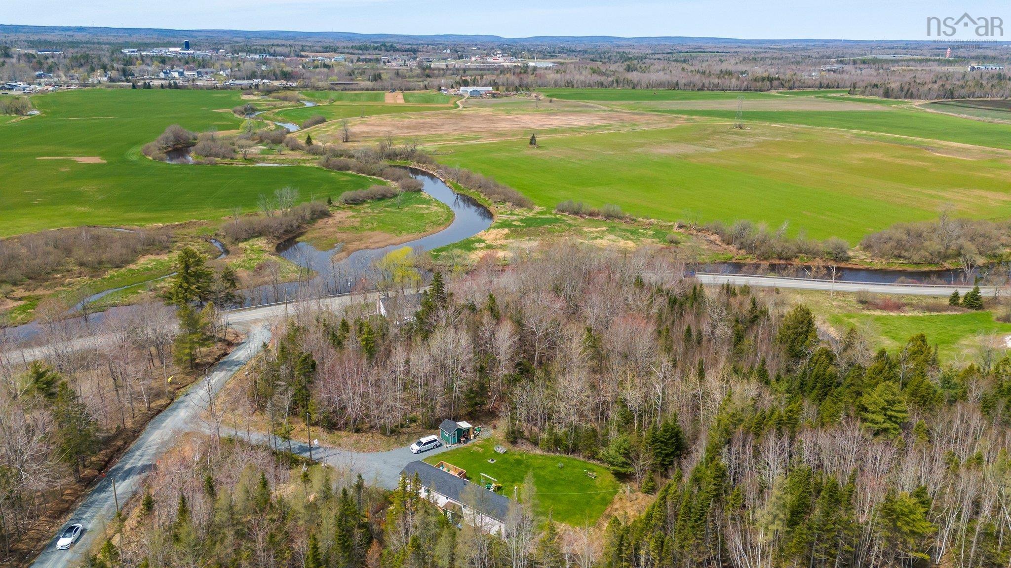 20 Dashmesh Avenue, Elmsdale NS B2S 0K7 - MLS 202510555