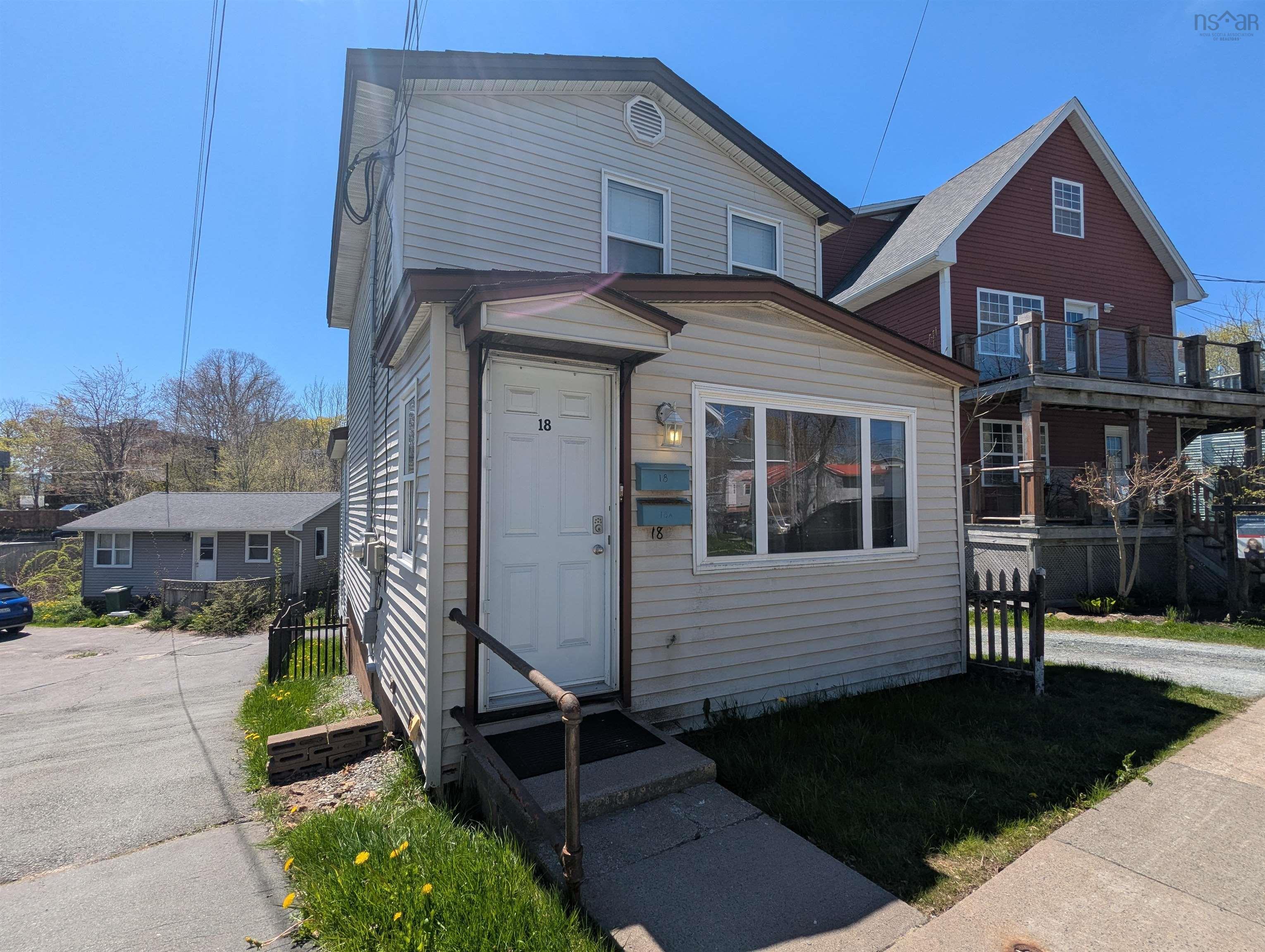 18/18a Pleasant Street, Dartmouth NS B2Y 3P2 - MLS 202510916