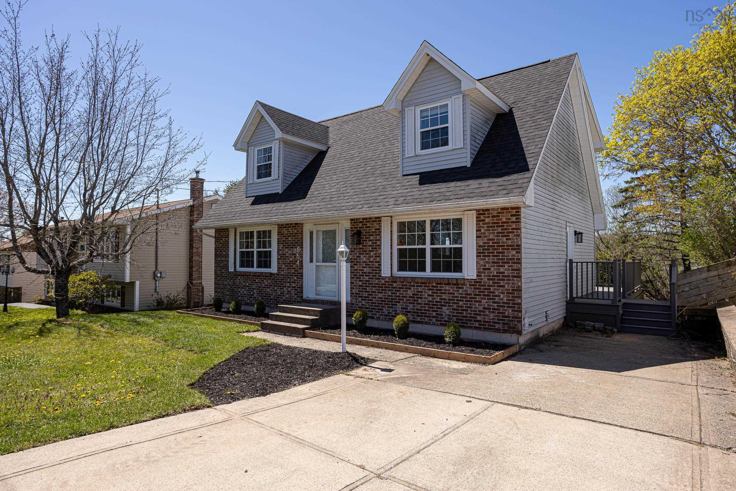 864 Old Sackville Road, Sackville NS B4E 1R1 - MLS 202510990