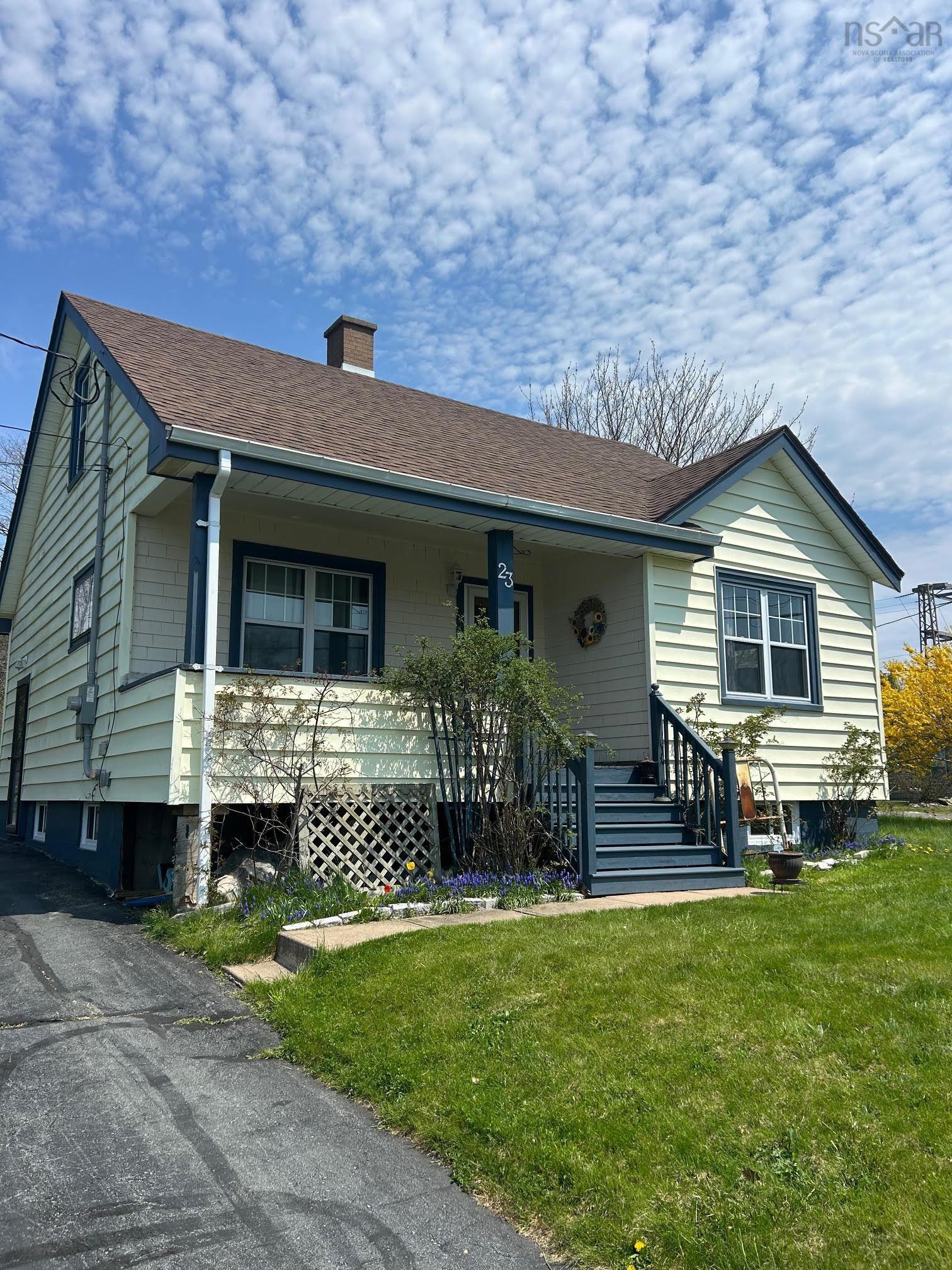 23 MacKenzie Street, Dartmouth NS B2W 1B1 - MLS 202511063
