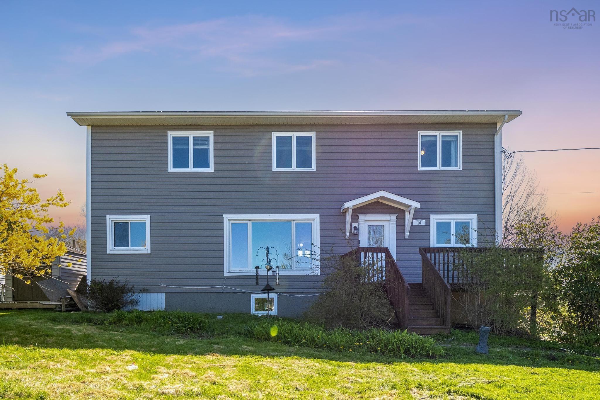10 Bridgeview Avenue, Lower Sackville NS B4C 2K6 - MLS 202511107