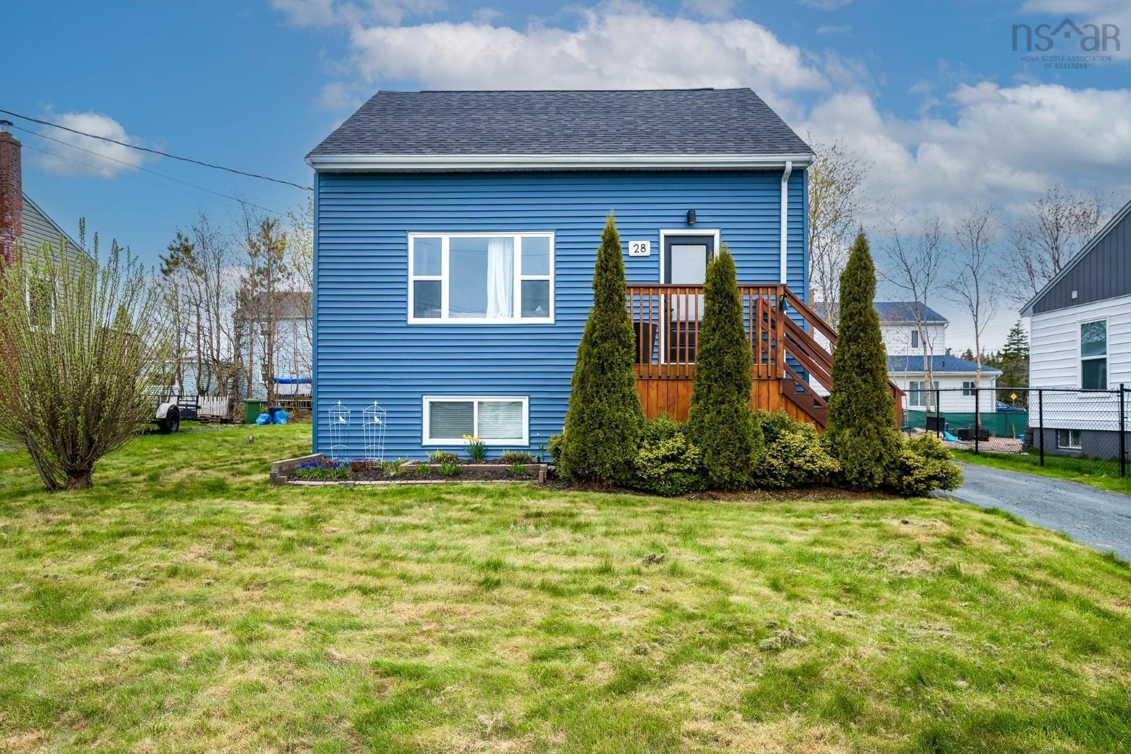 28 Guildwood Crescent, Halifax NS B4C 2Z2 - MLS 202511241