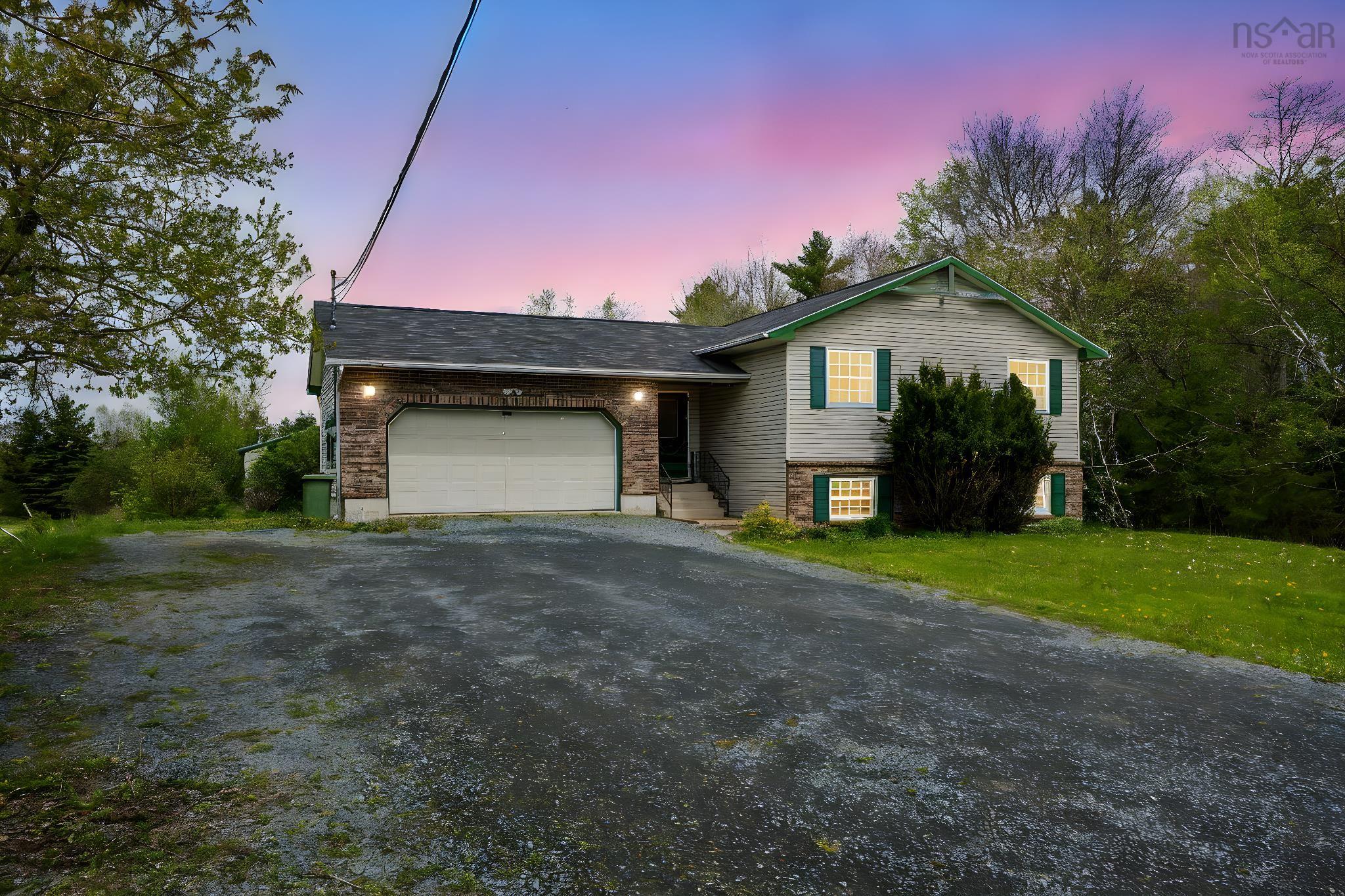 54 Old Truro Road, Elmsdale NS B2S 1K8 - MLS 202512144
