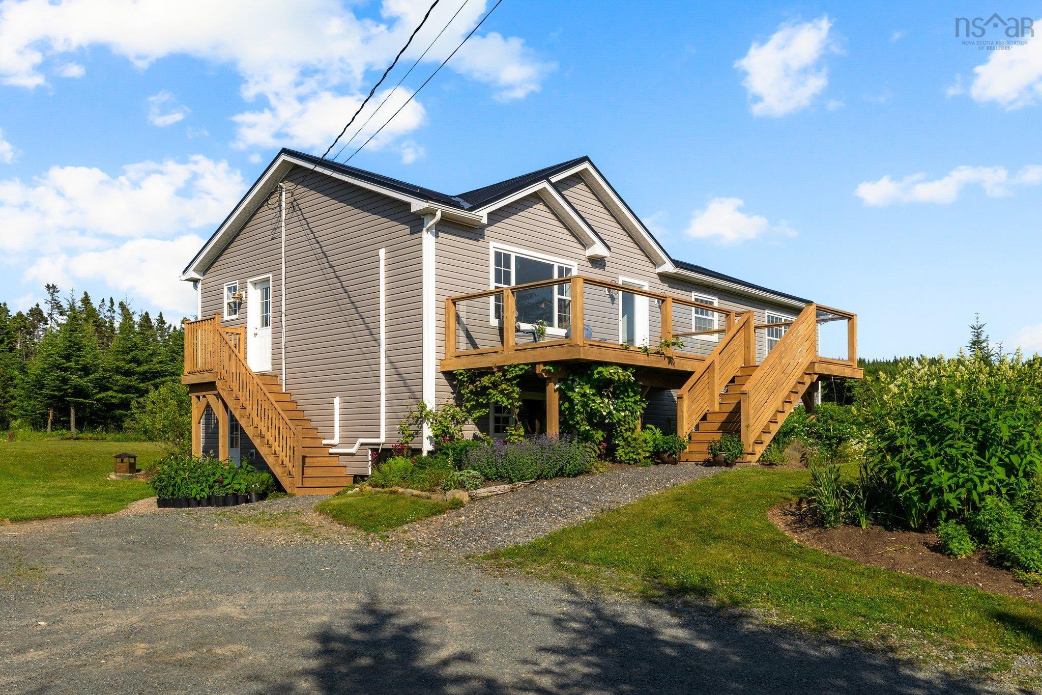 265 Leslie Road, East Lawrencetown NS B2Z 1T4 - MLS 202512244