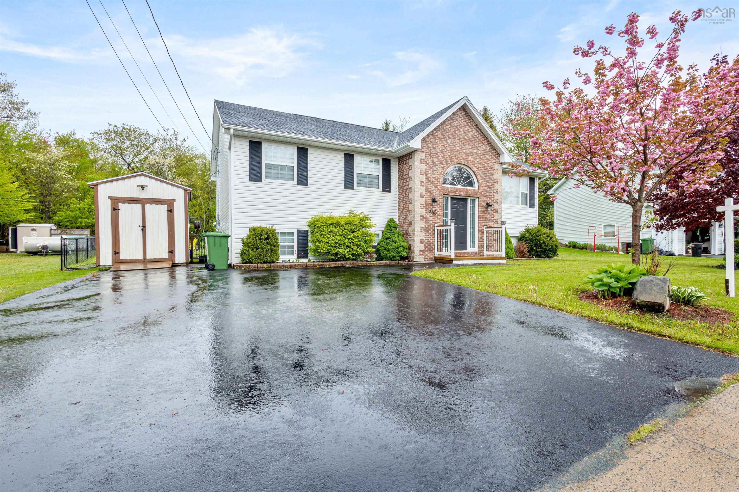 345 Springfield Lake Road, Middle Sackville NS B4E 3K1 - MLS 202512300