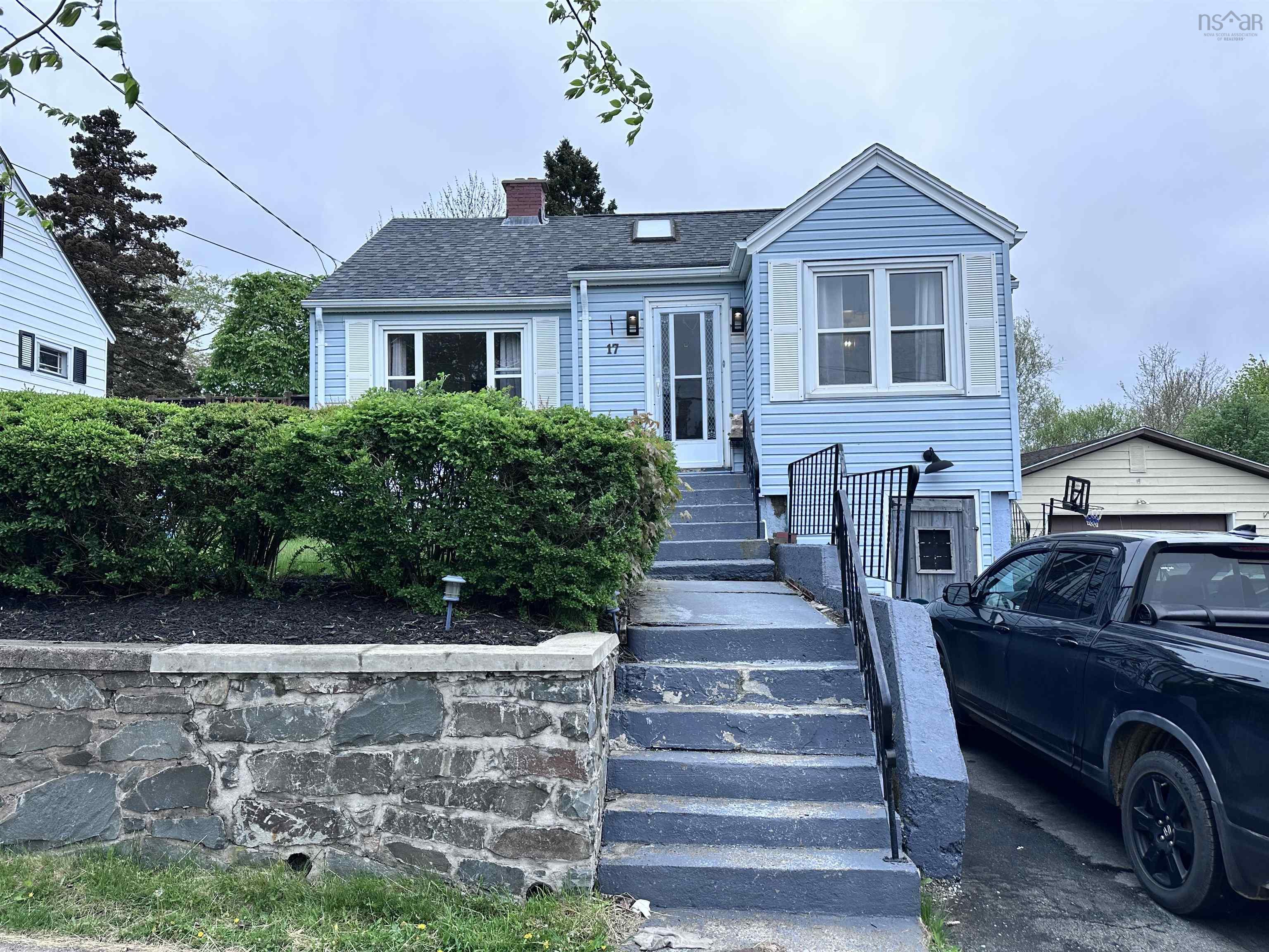 17 Rosedale Avenue, Fairview NS B3N 2J2 - MLS 202512340