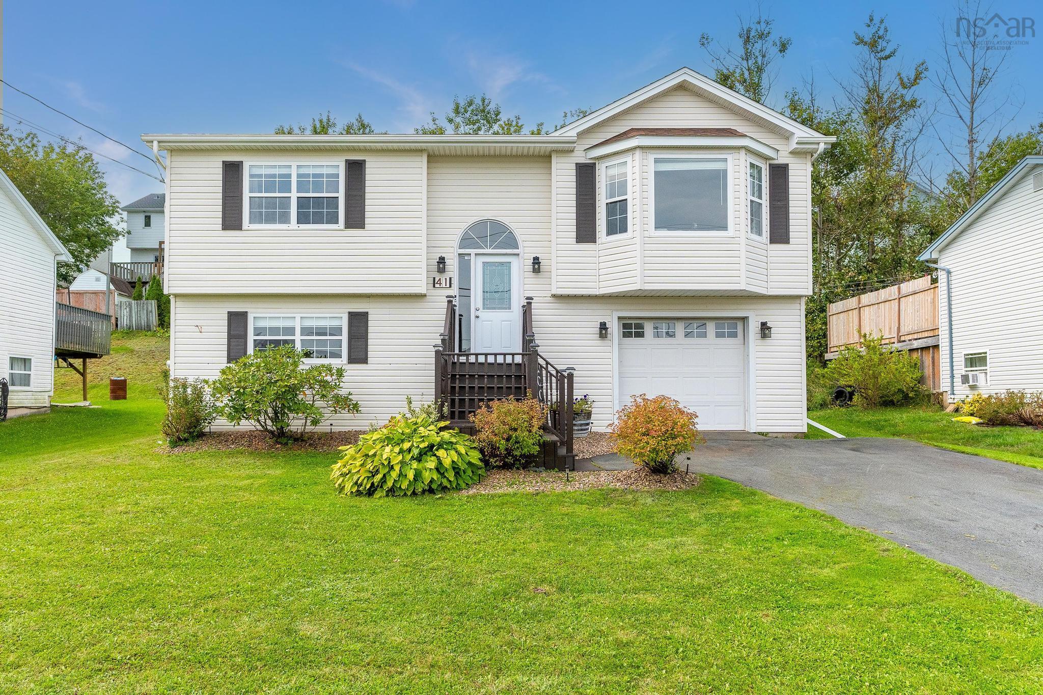 41 Bradorian Drive, Dartmouth NS B2W 6G6 - MLS 202512645