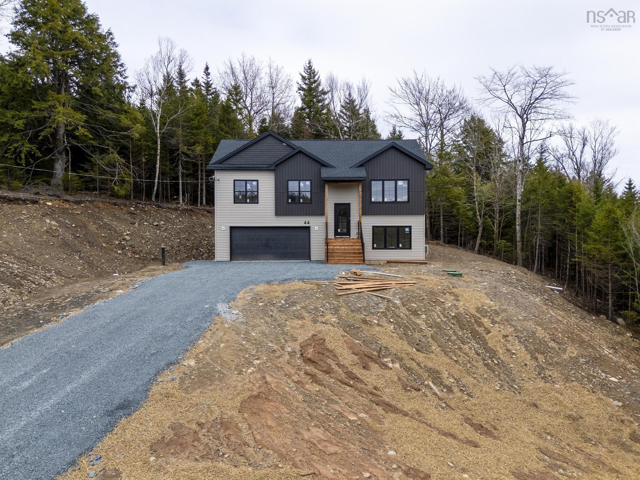 44 Sweetfern Lane, Middle Sackville NS B4E 0W8 - MLS 202512974