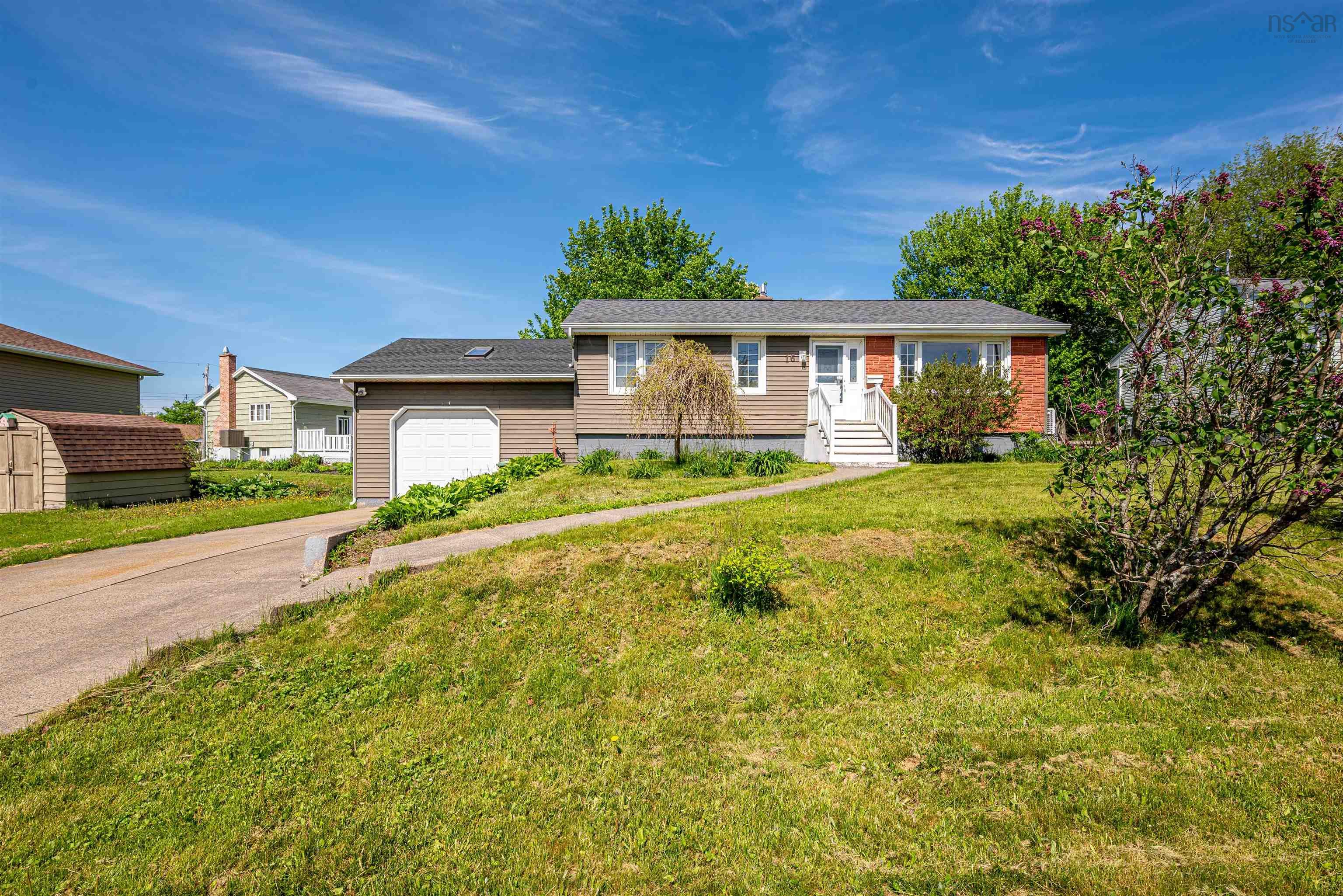 16 Brigadoon Avenue, Dartmouth NS B2W 2B5 - MLS 202513042