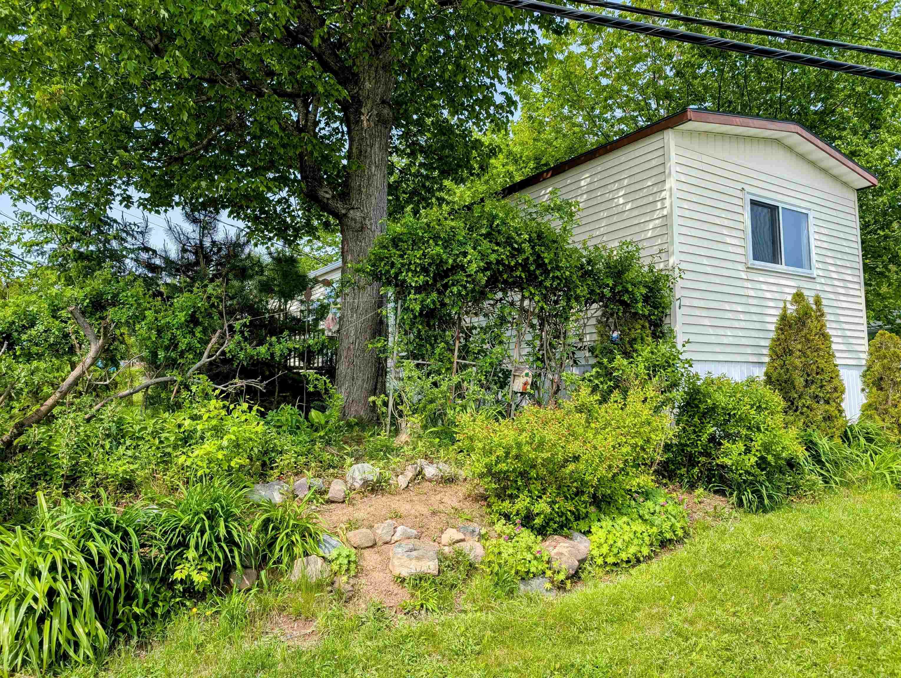 7 Manor Drive, Lower Sackville NS B4C 2N9 - MLS 202513272