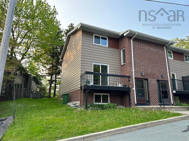 10 Stoneybrook Court, Clayton Park NS - MLS<sup>®</sup>: # 202513606