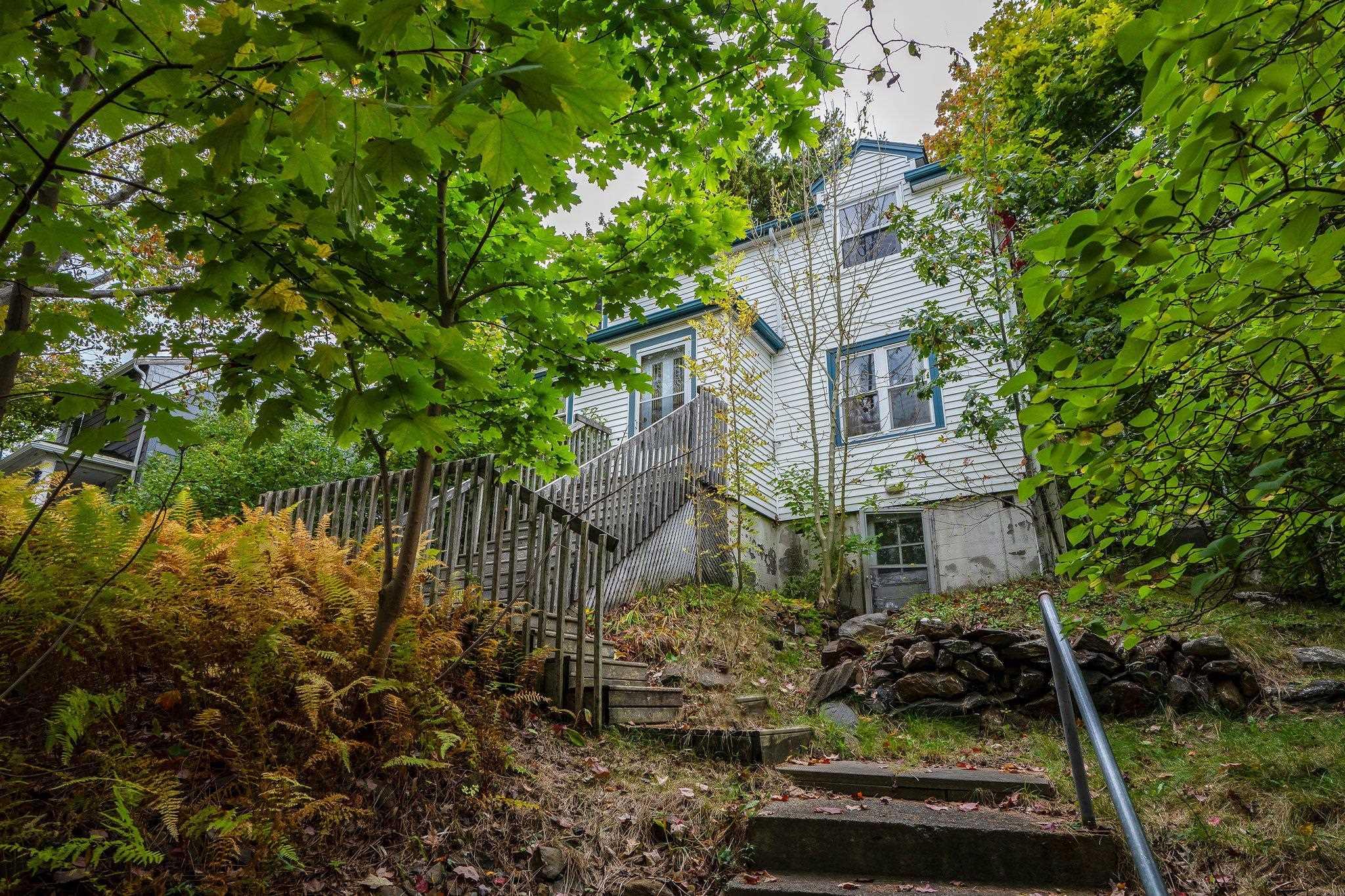 303 St. Margaret's Bay Road, Halifax NS B3N 1J8 - MLS 202513896