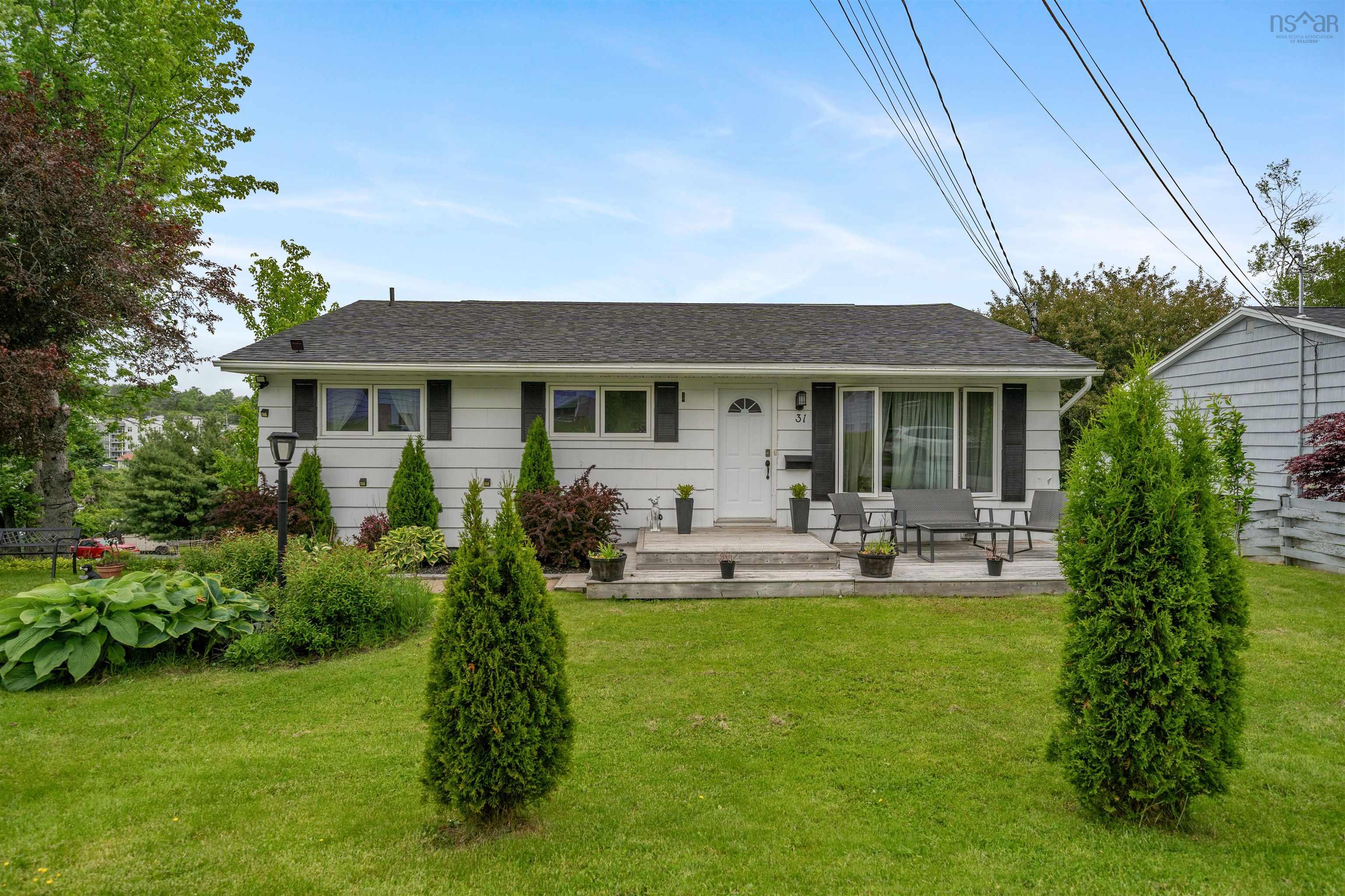 31 Ridge Avenue, Lower Sackville NS - MLS<sup>®</sup>: # 202514344