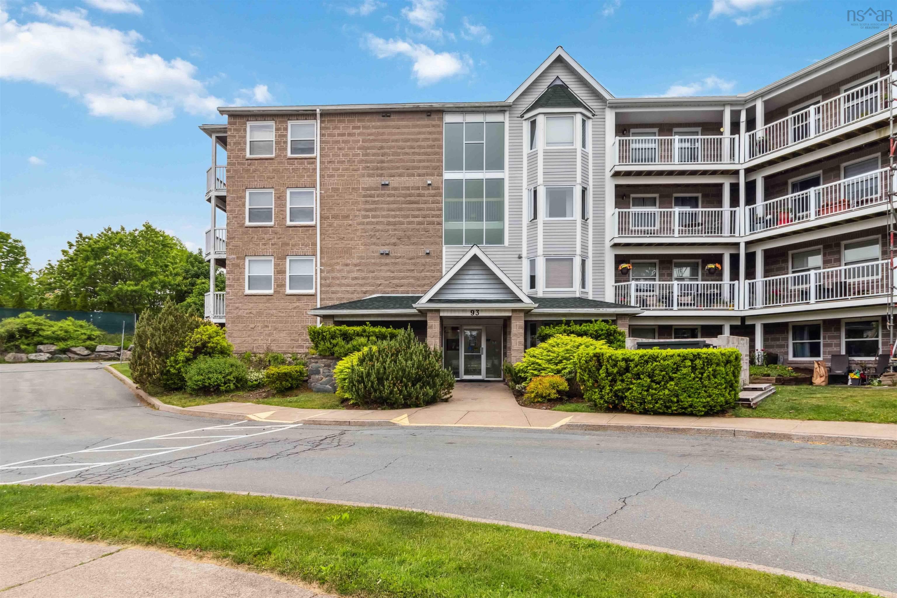 312 93 Kearney Lake Road, Clayton Park NS B3M 4E7 - MLS 202514356