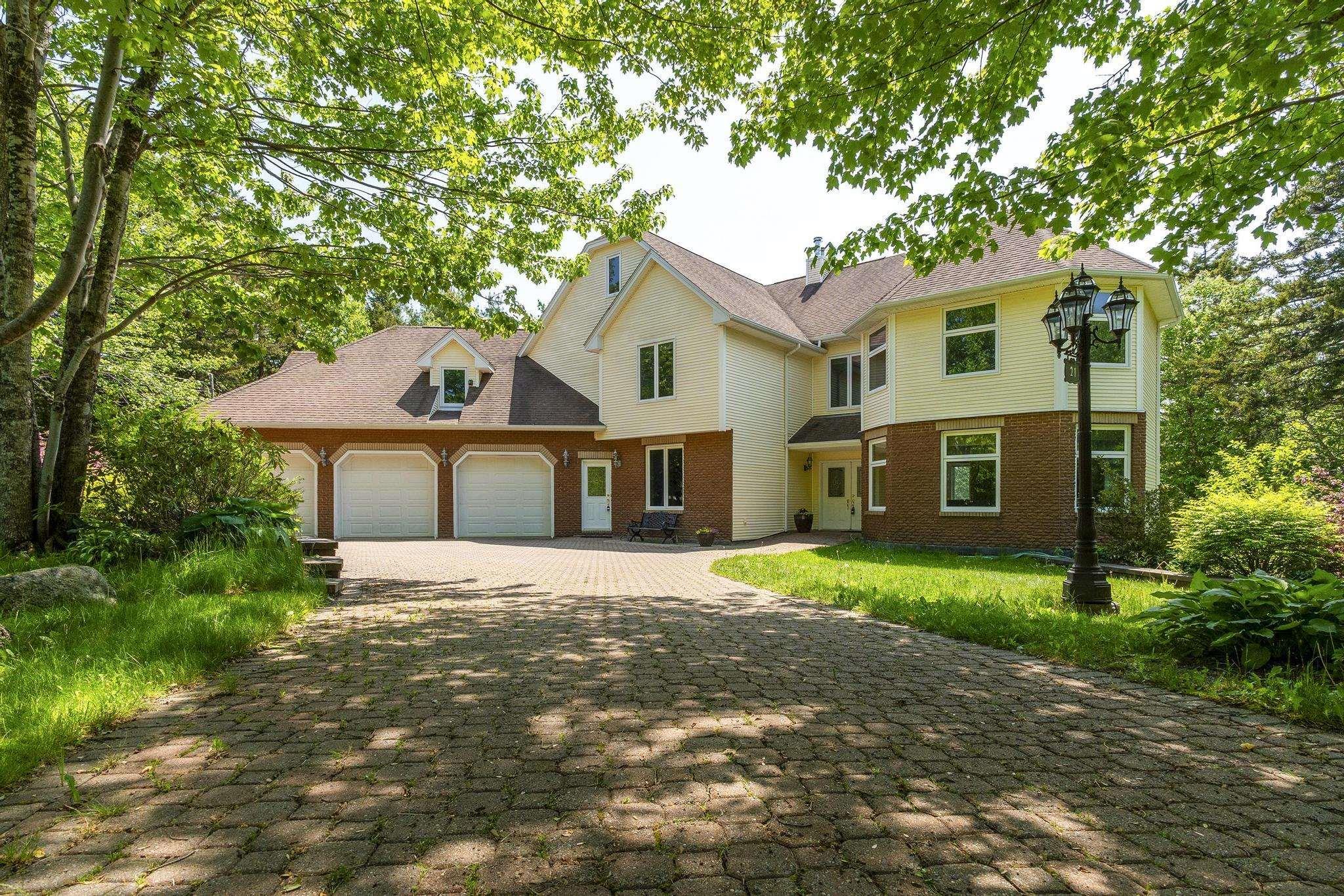 21 Long Lake Drive, Hammonds Plains NS B4B 1K6 - MLS 202514426