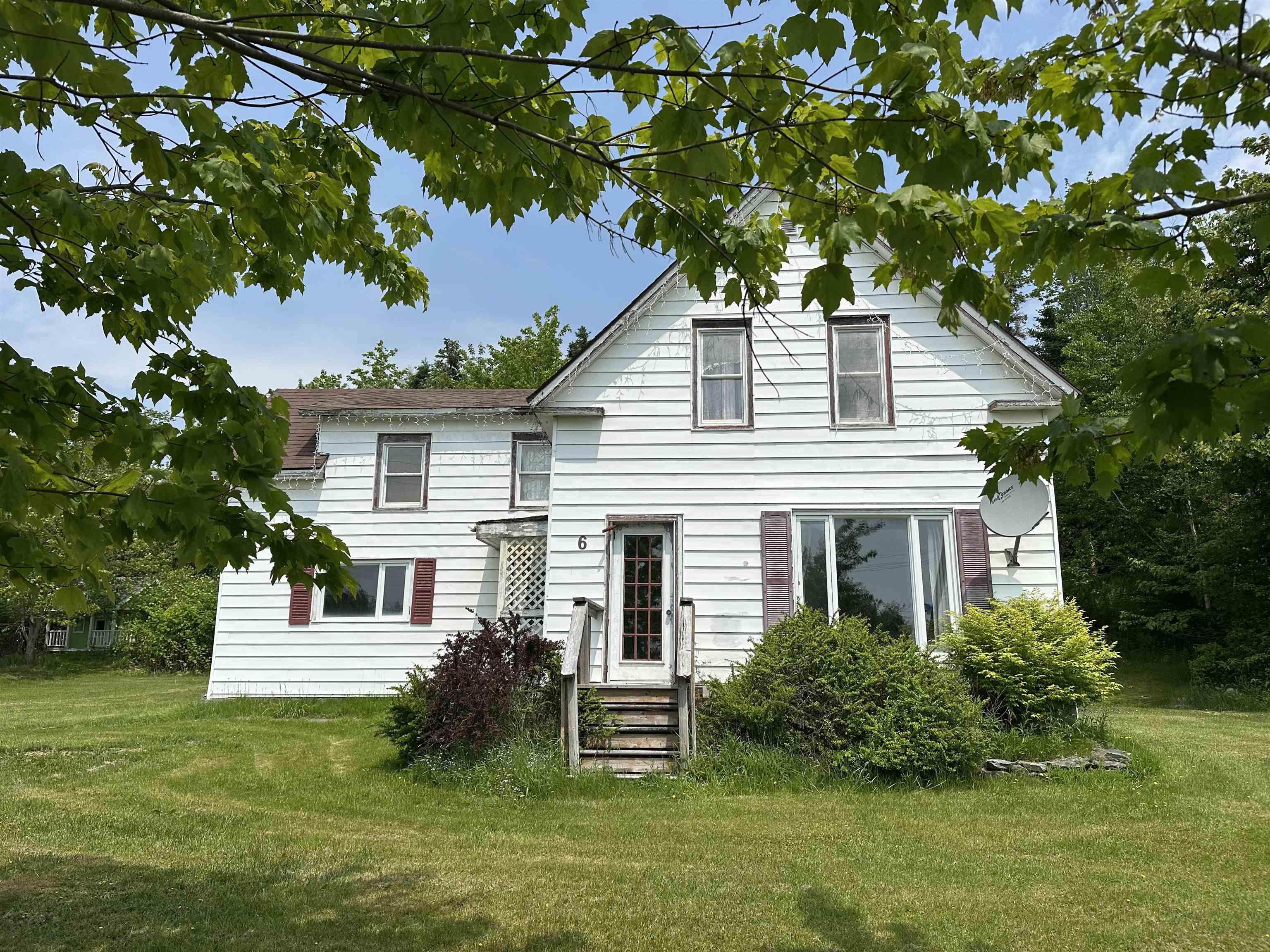 6 Lake Road, Sheet Harbour NS B0J 3B0 - MLS 202514523