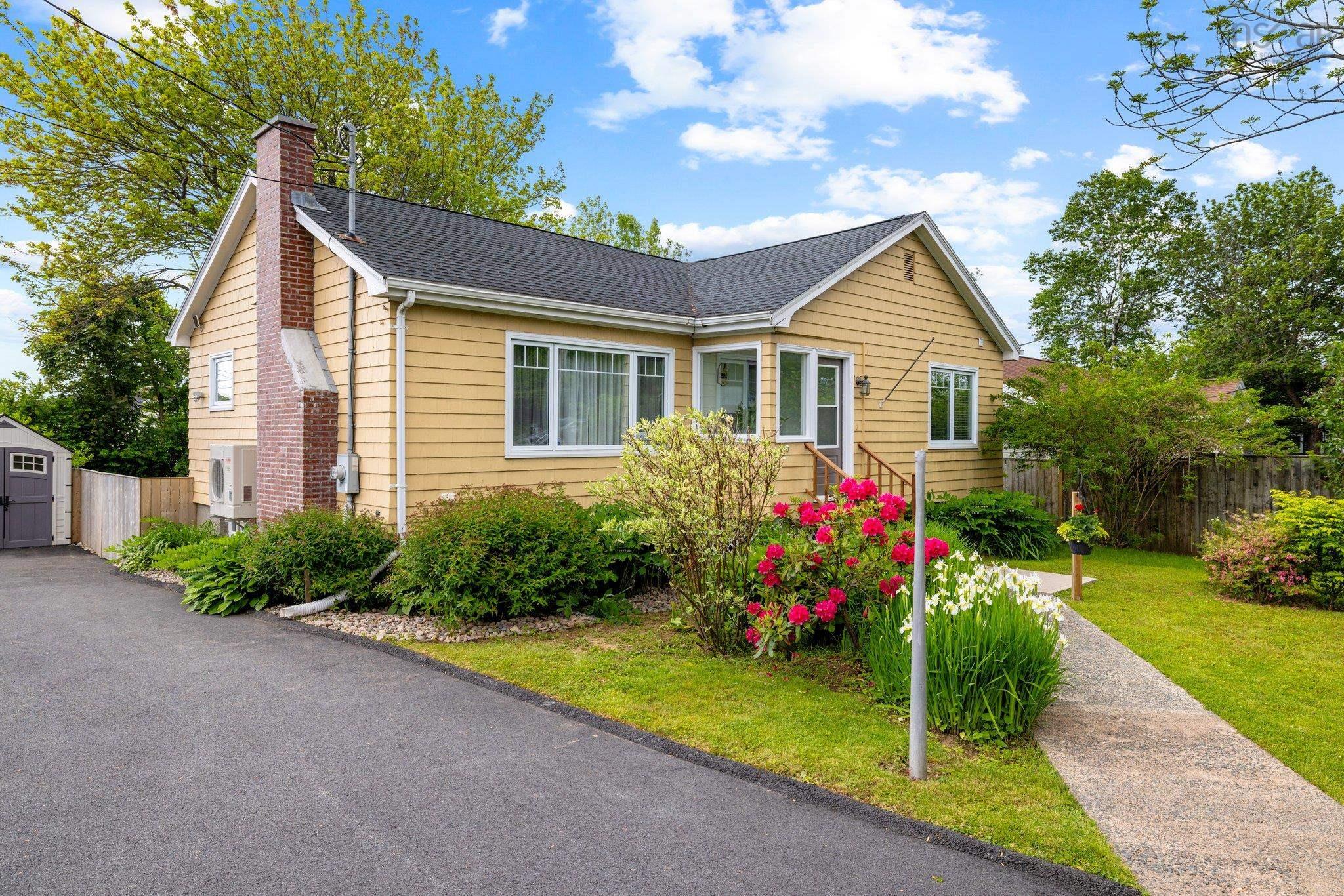 210 Main Street, Dartmouth NS B2X 1S5 - MLS 202514765