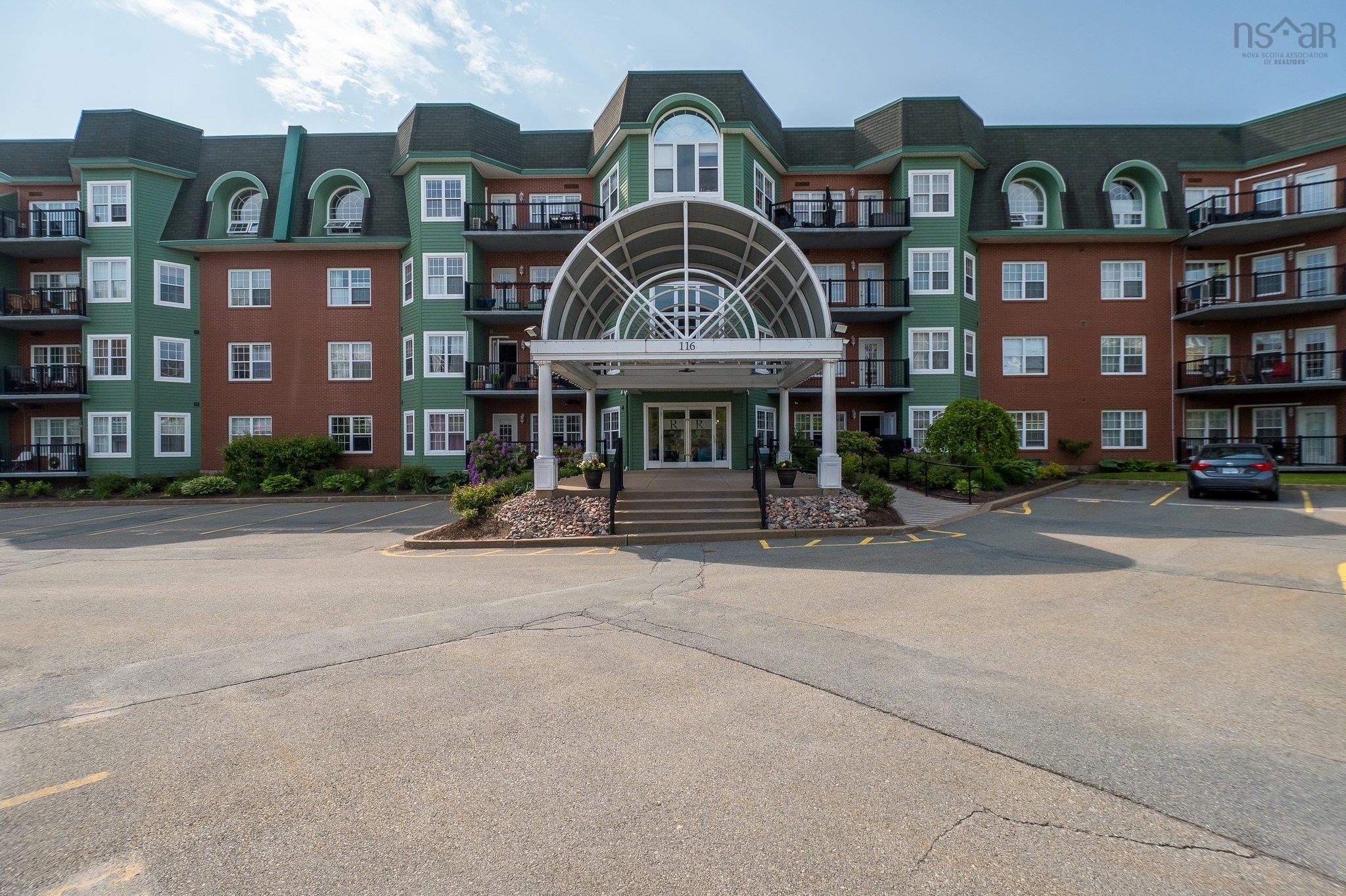 116 Larry Uteck Boulevard, Halifax NS B3M 4Y1 - MLS 202514798