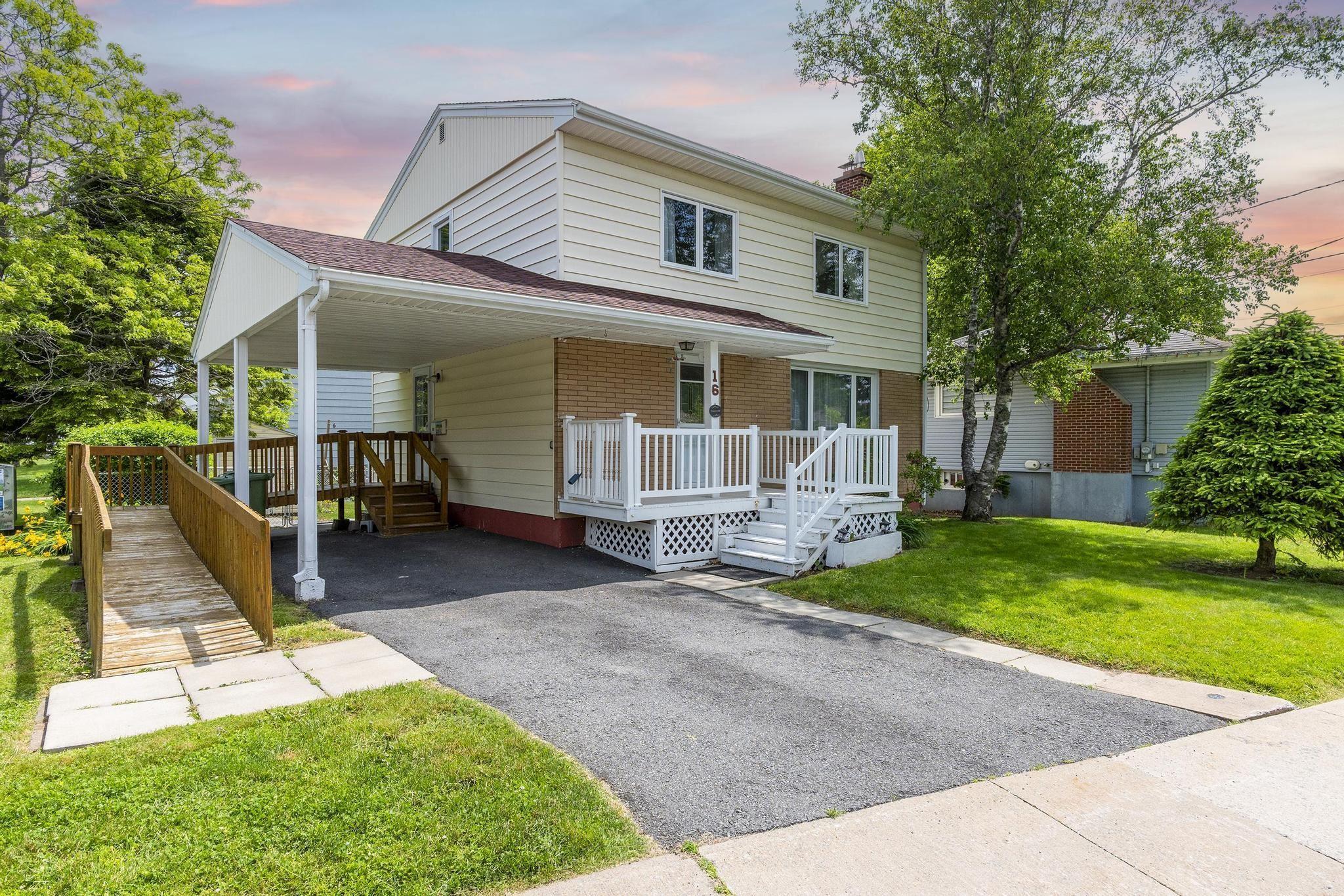 16 Limardo Drive, Dartmouth NS B3A 3X4 - MLS 202514825