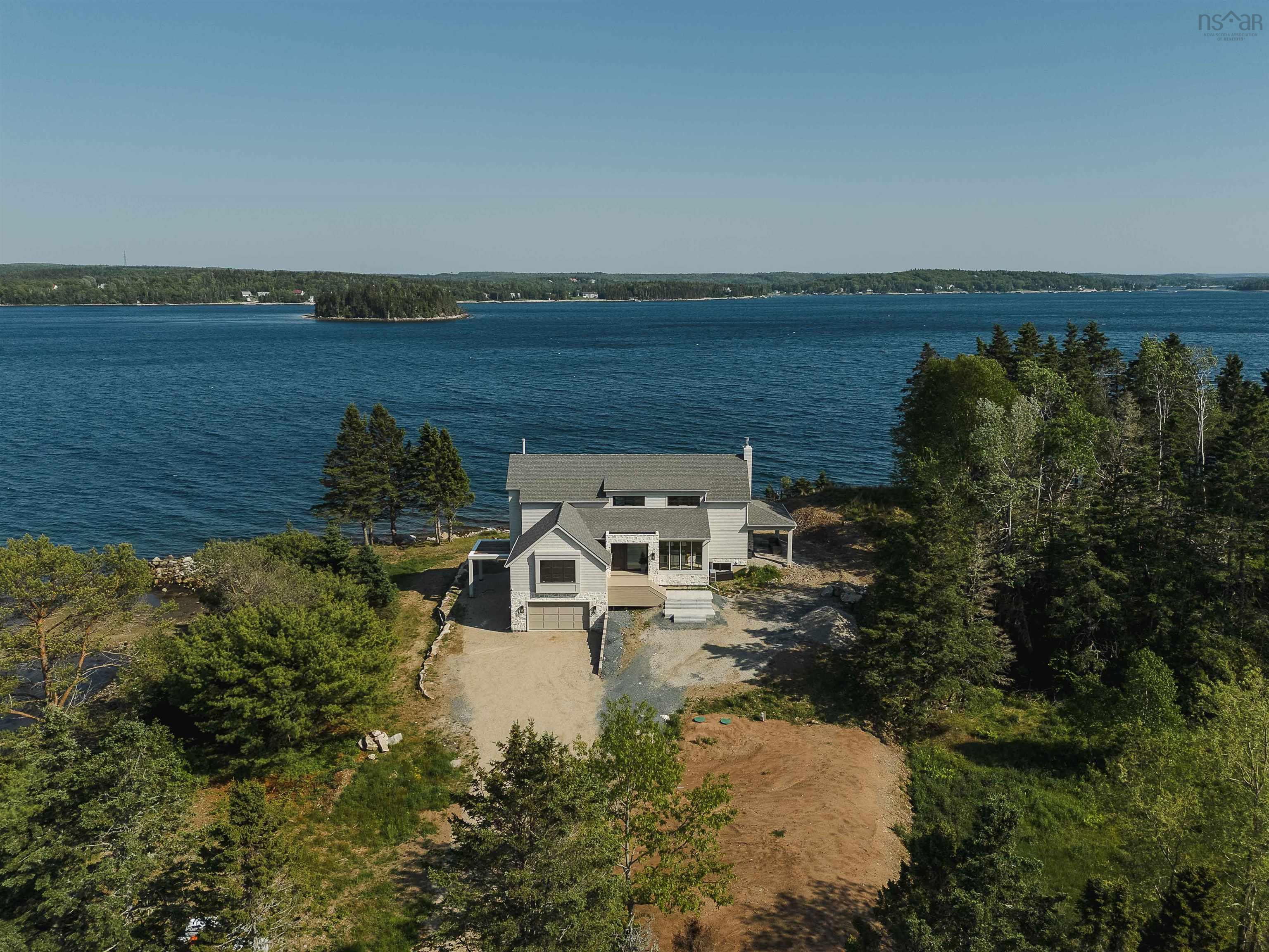 7026 St Margarets Bay Road, Boutiliers Point NS B3Z 1W1 - MLS 202515935