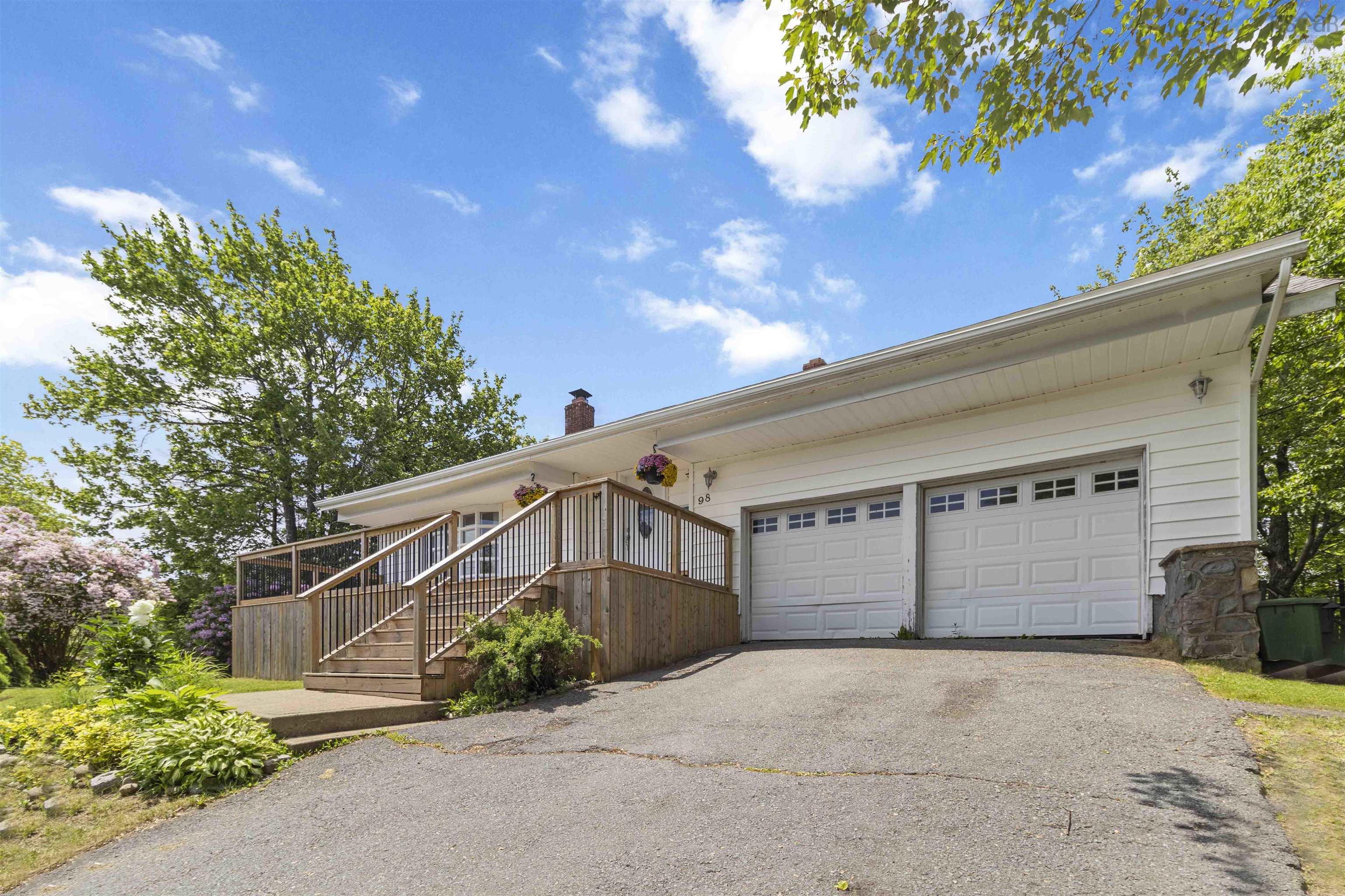 98 Wildwood Boulevard, Dartmouth NS B2W 2M1 - MLS 202515949