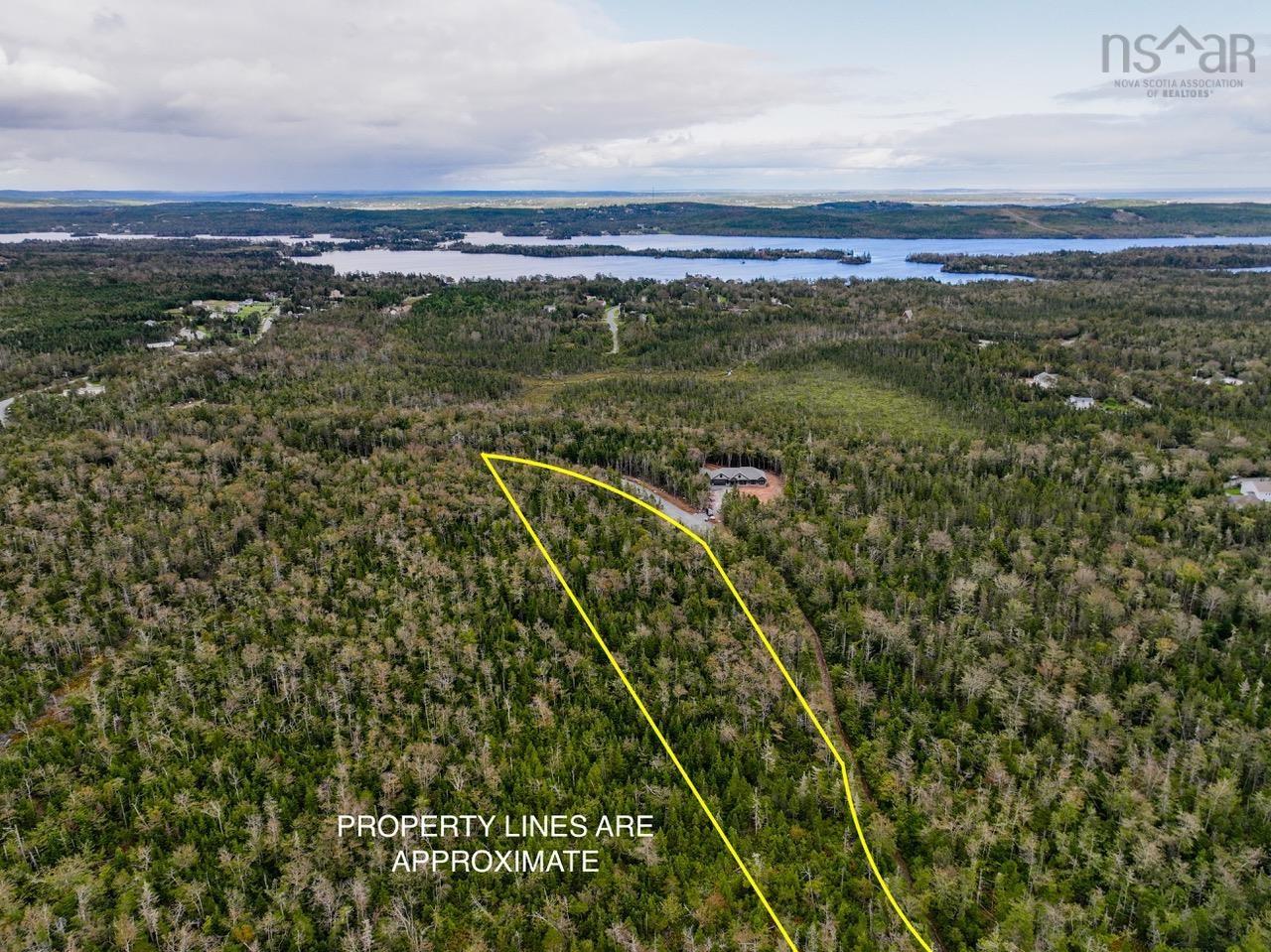 Old Minesville Road, Middle Porters Lake NS B3E 1L1 - MLS 202515976
