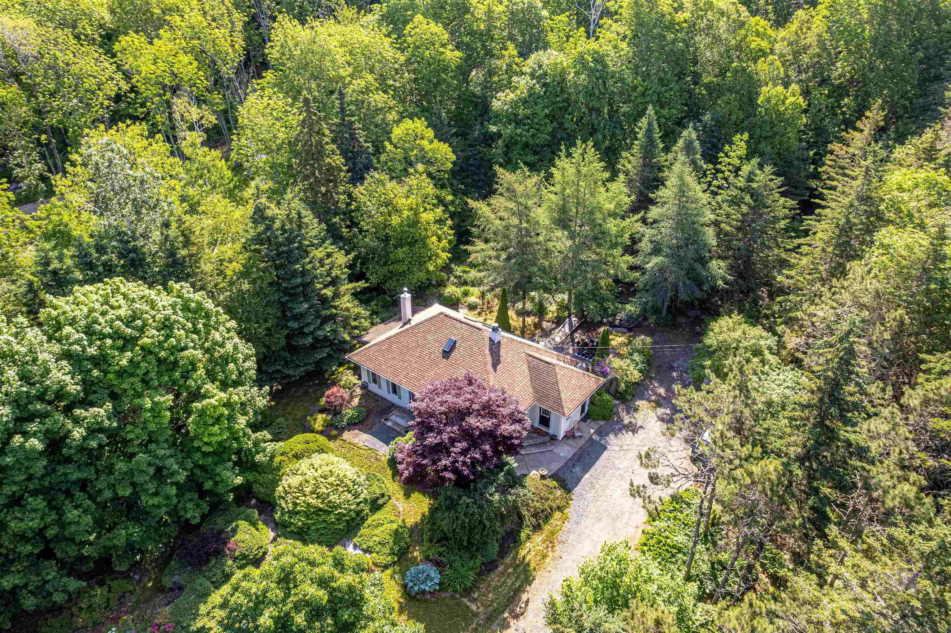 10175 Peggys Cove Road, Glen Margaret NS B3Z 3J2 - MLS 202516042