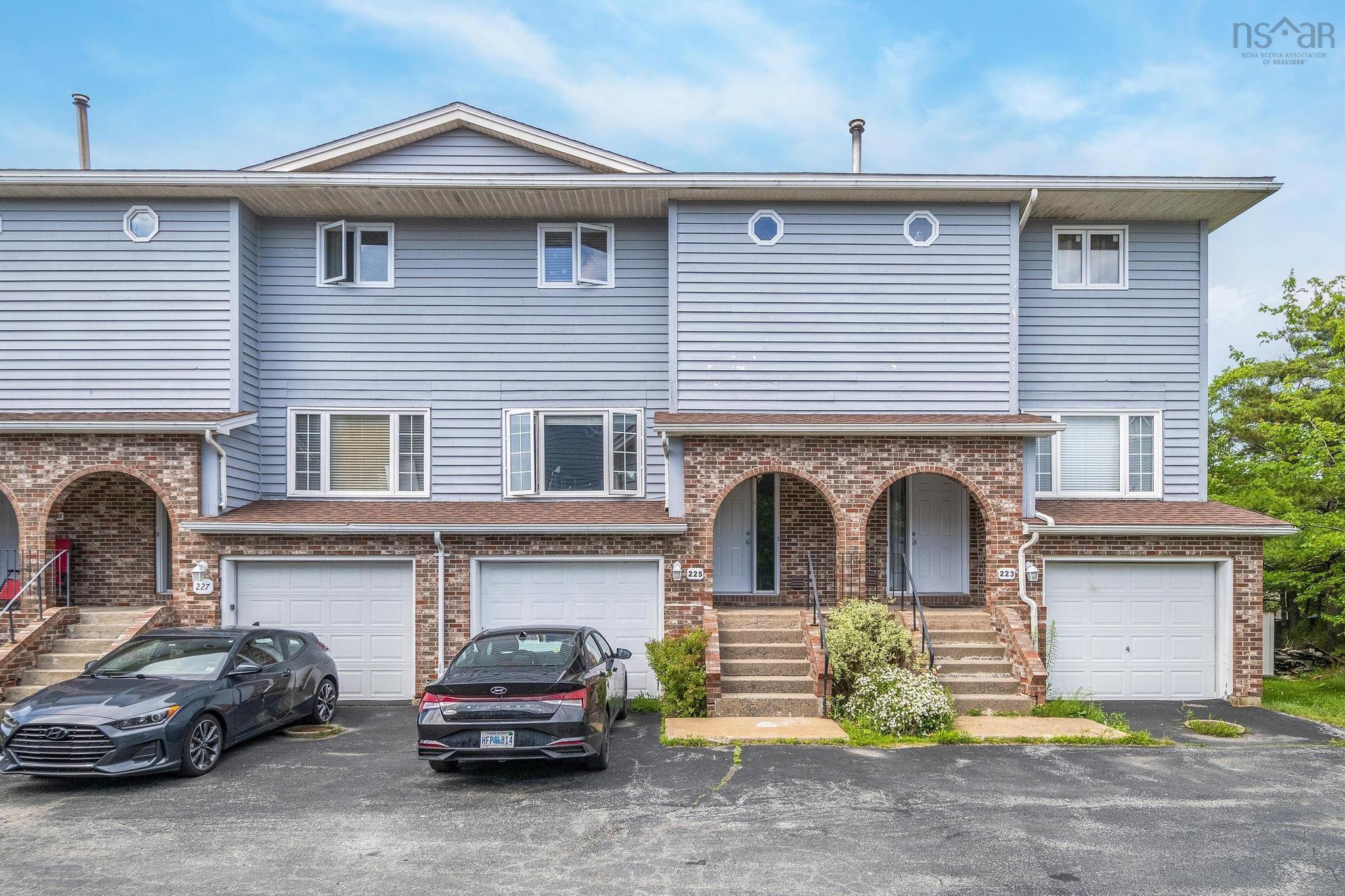 225 Farnham Gate Road, Halifax NS B3M 4C3 - MLS 202516087