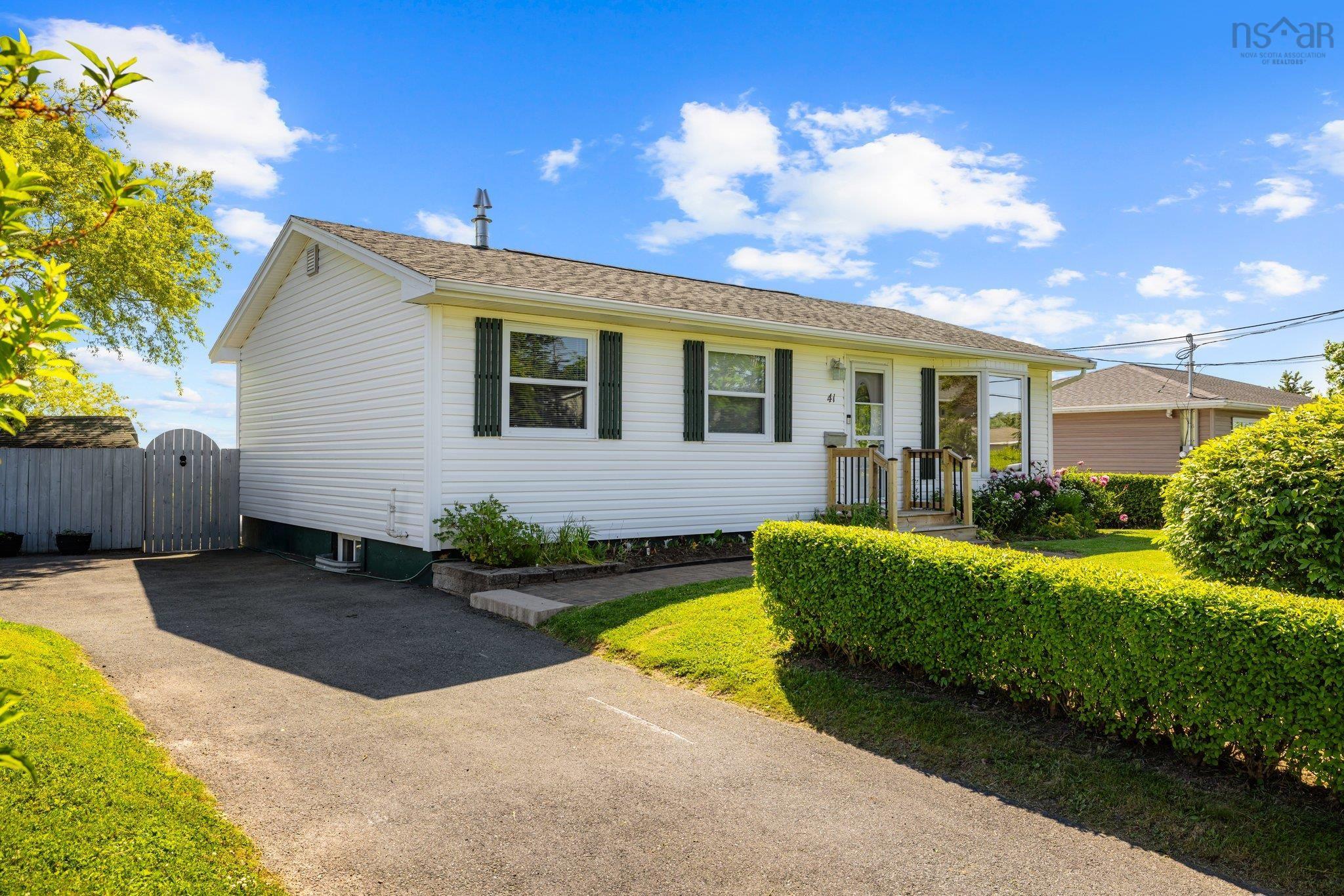 41 Elm Street, Cole Harbour NS B2W 2K4 - MLS 202516236