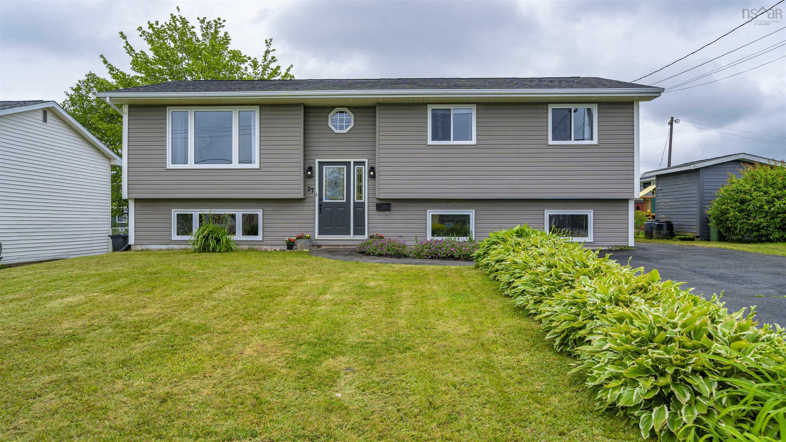 37 Astral Drive, Cole Harbour NS B2V 1B4 - MLS 202516282