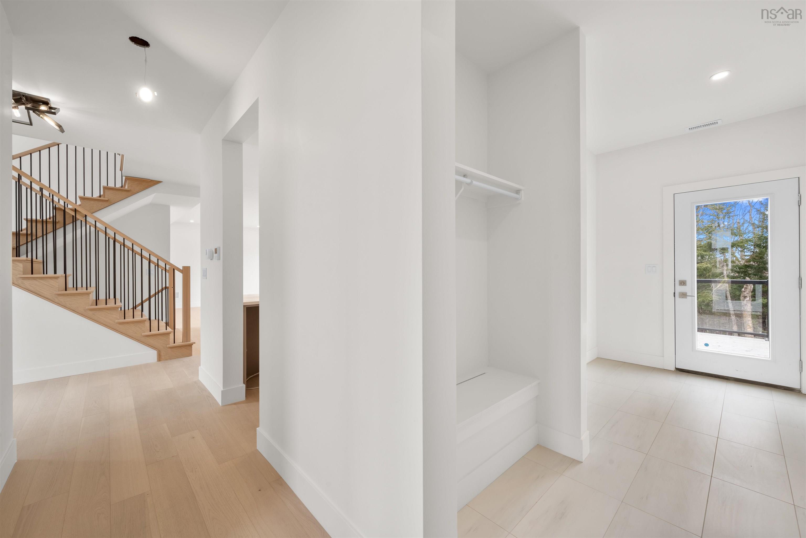 Thumbnail image for 11 Merion Court MLS<sup>®</sup> 202504690