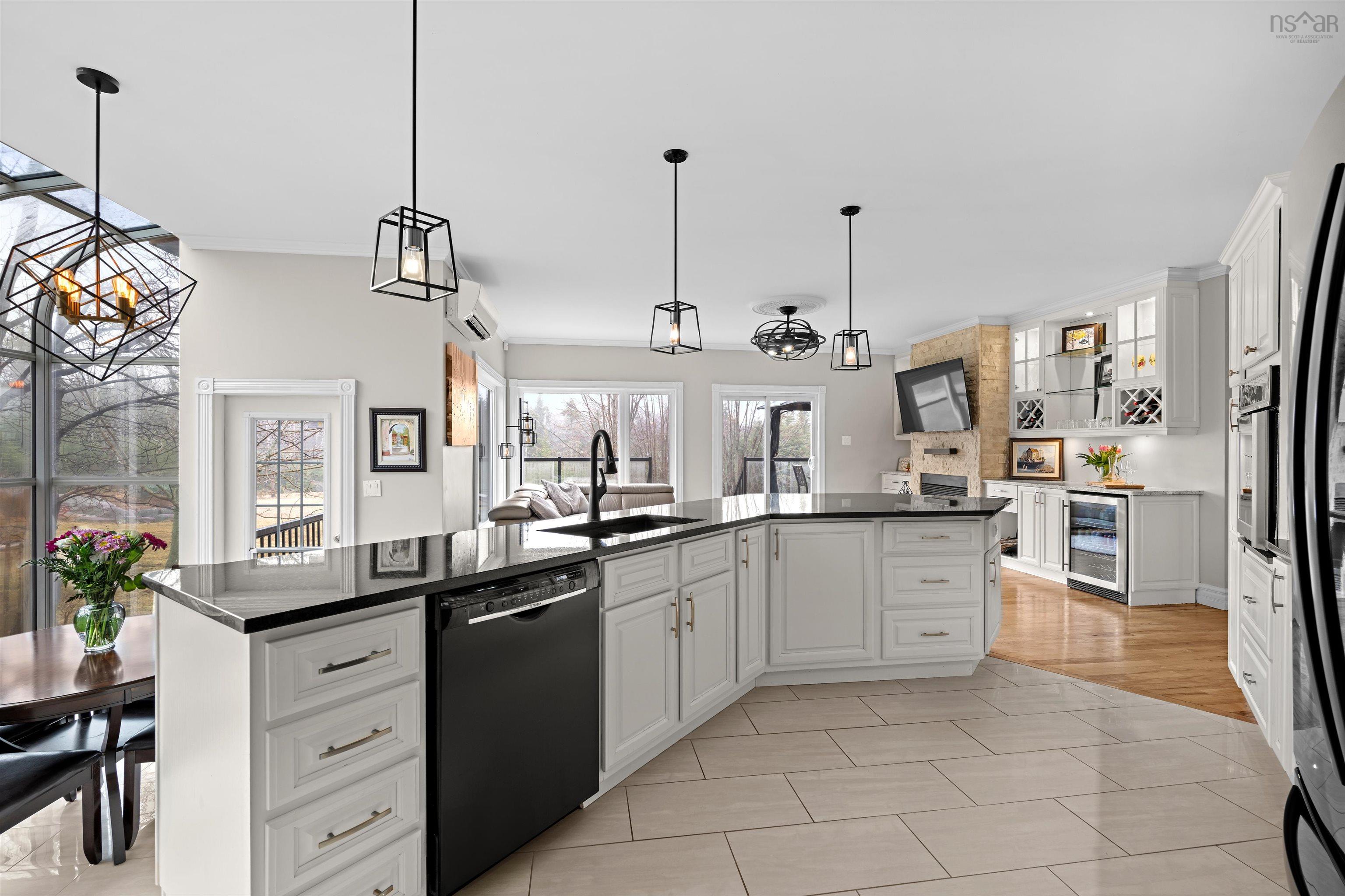 Thumbnail image for 65 Francie Drive MLS<sup>®</sup> 202507202